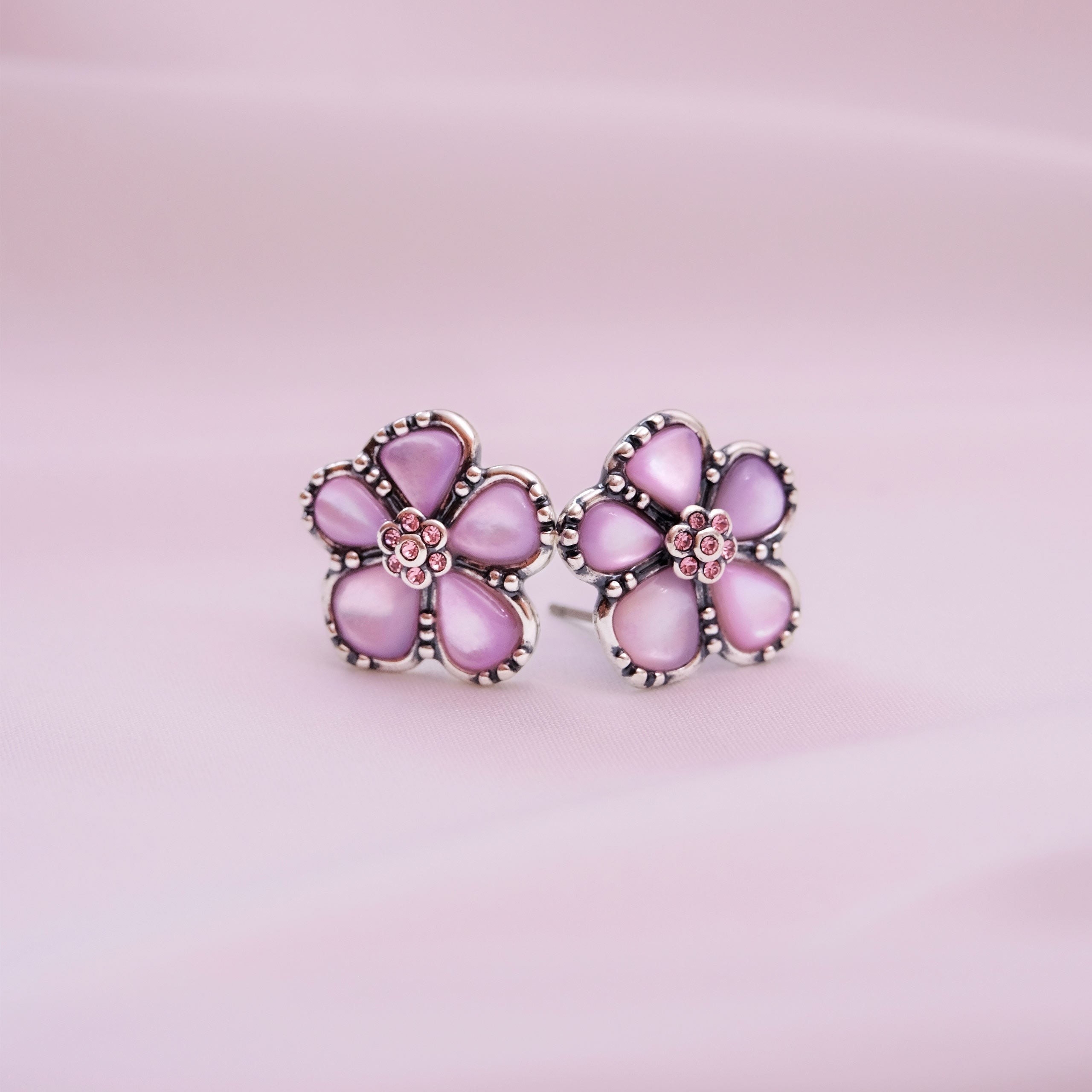 Product image Hermione's Ball Earrings Replica