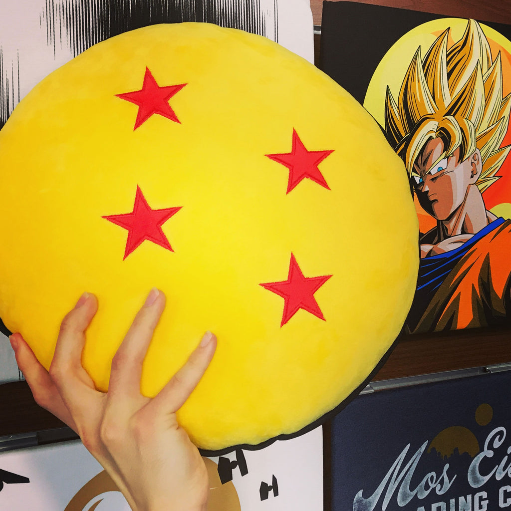 Product image Dragon Ball - Crystal Ball Pillow