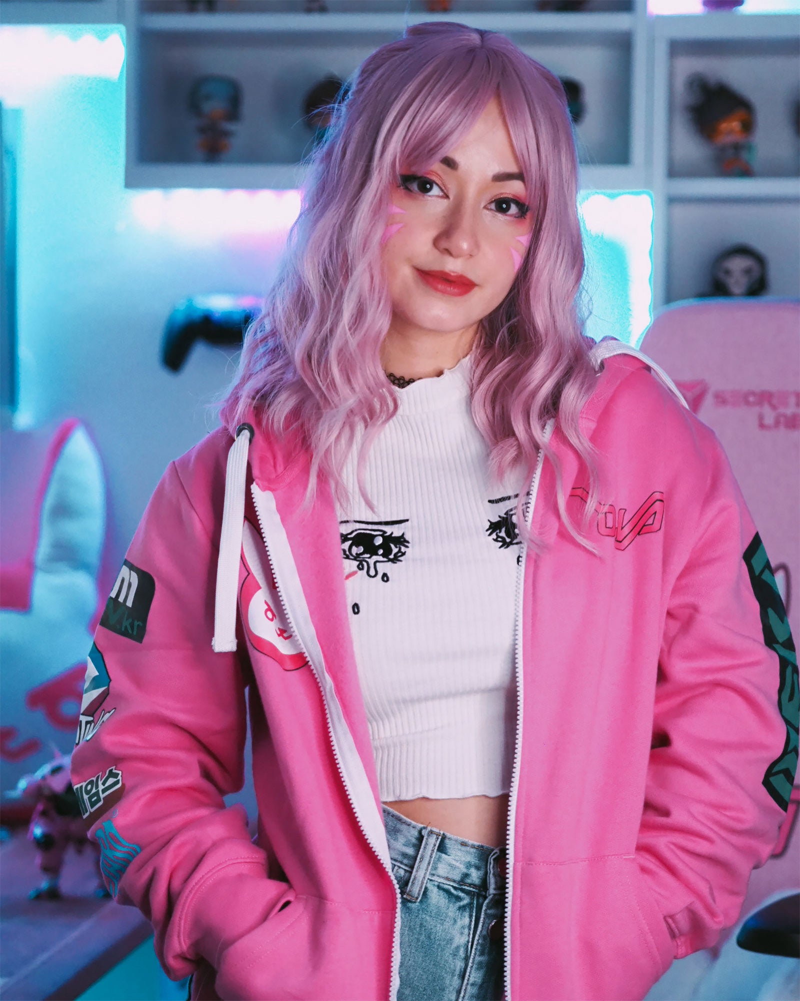 Product image Overwatch - Ultimate D.VA Hoodie pink