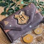 Product image Harry Potter - Hogwarts Metal Crest Wallet