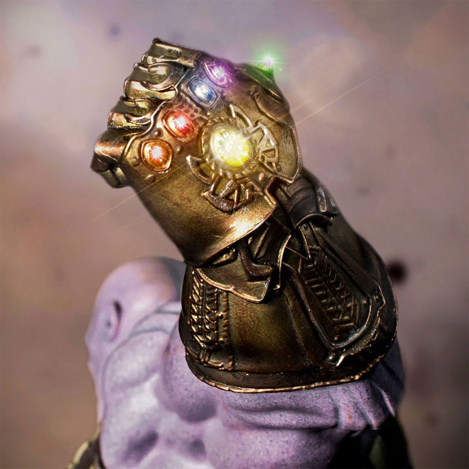Product image Avengers - Thanos BDS Art Scale Statue 35 cm deluxe