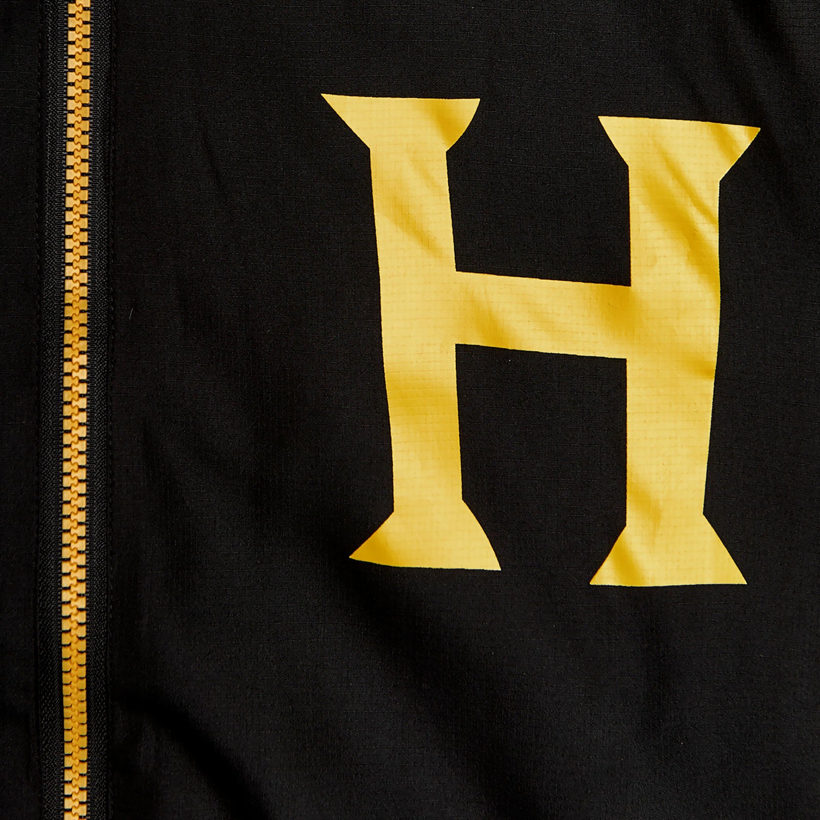 Product image Harry Potter - Hogwarts Windbreaker
