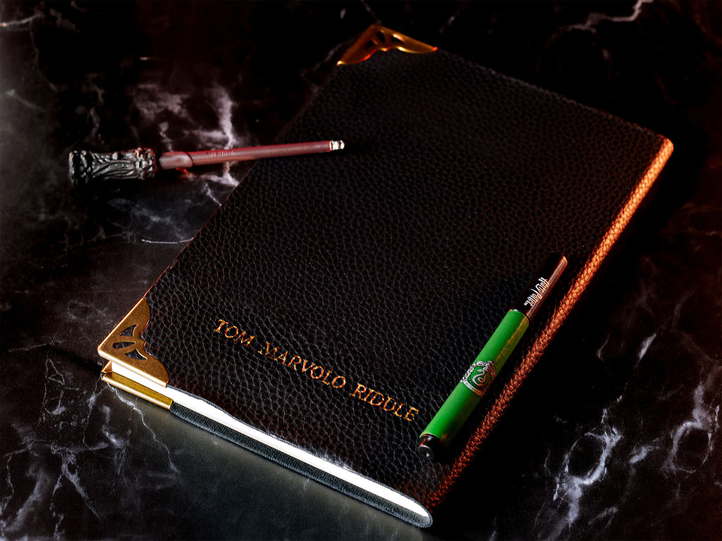 Product image Tom Riddle's Diary with UV Wand and Pen - Harry Potter