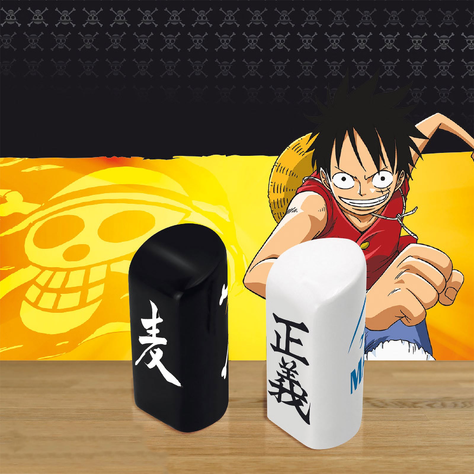 Product image One Piece - Skull & Marine Salt & Pepper Shaker
