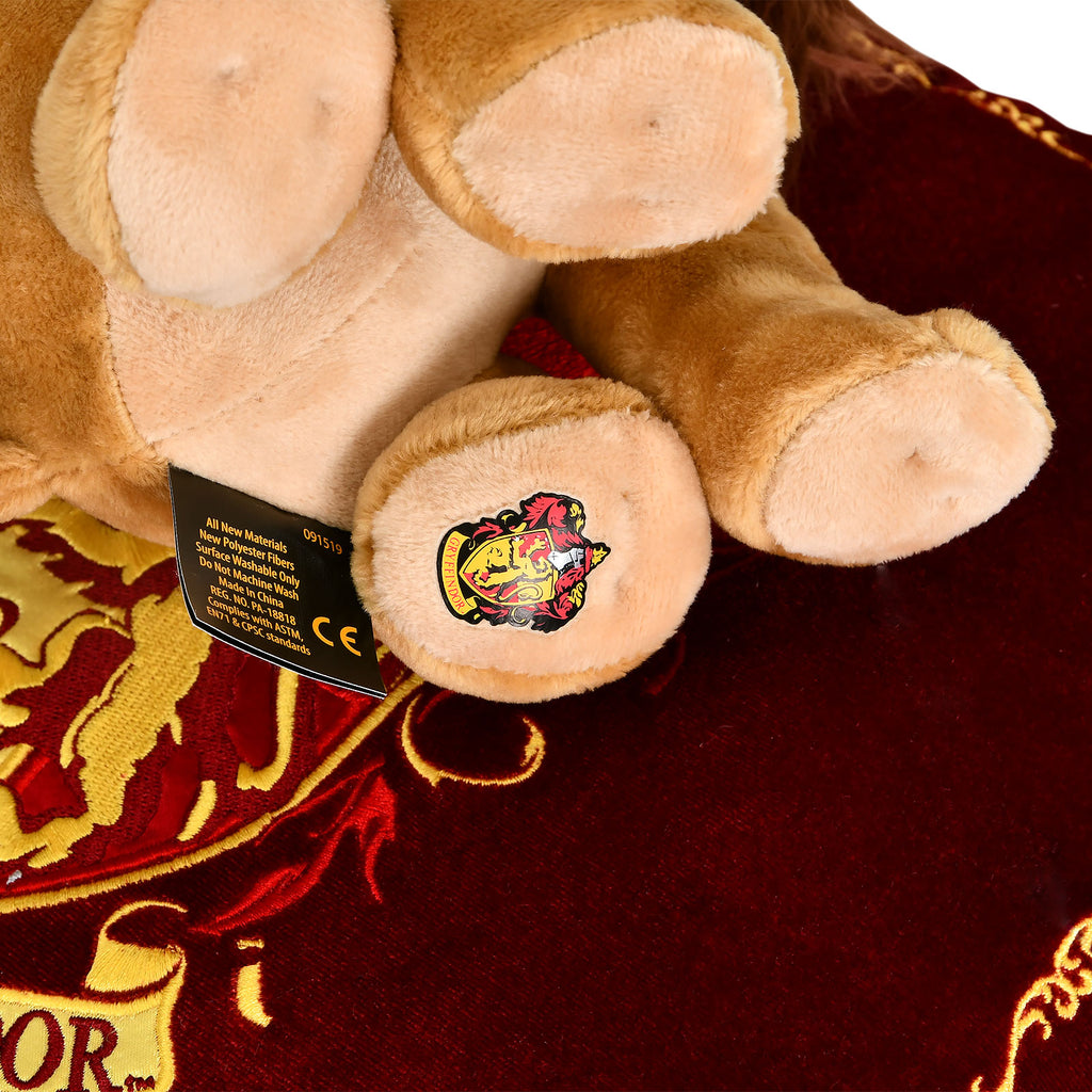 Product image Harry Potter - Gryffindor Crest Pillow with Plush Figure