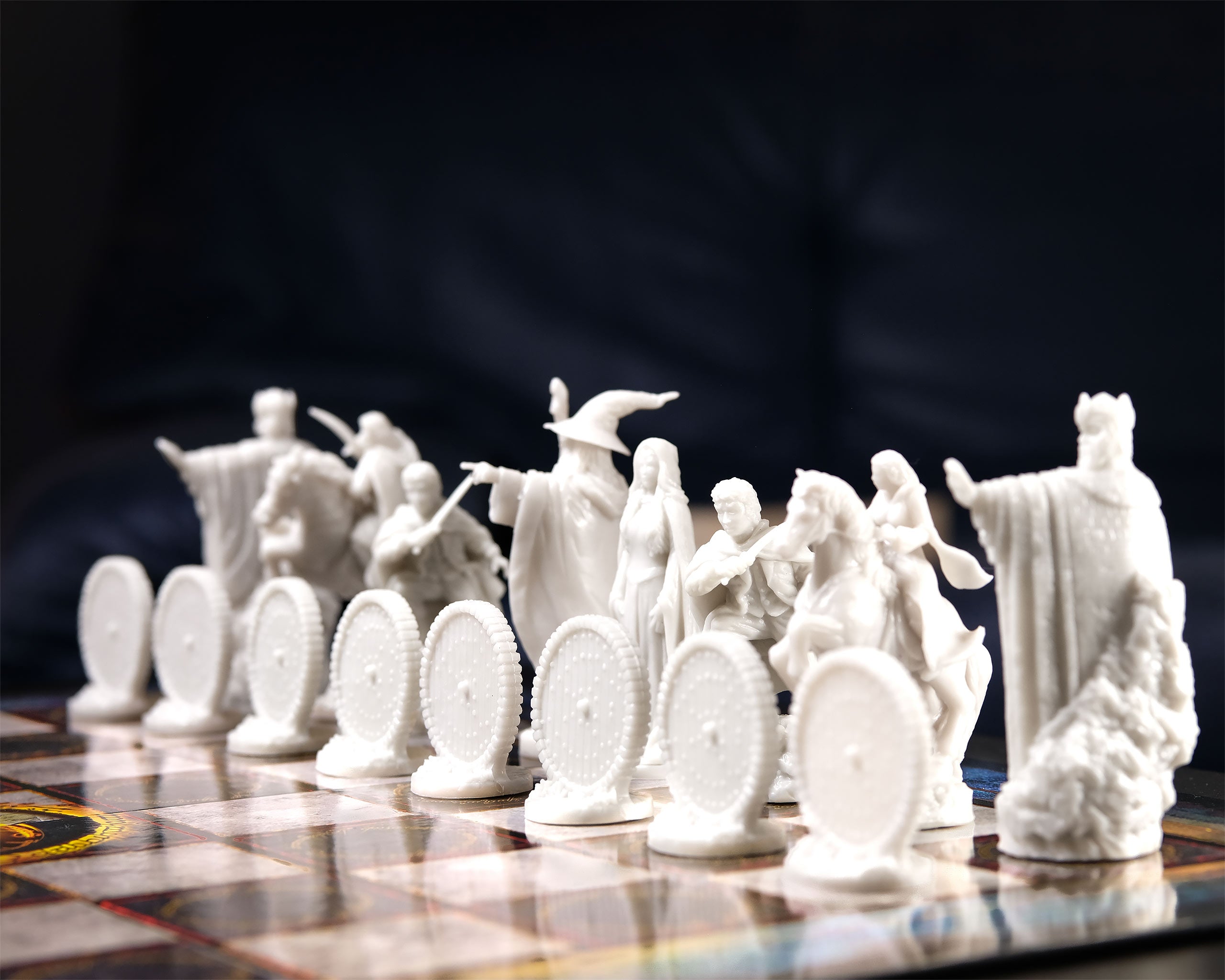 Product image The Lord of the Rings - Battle for Middle Earth Chess Set