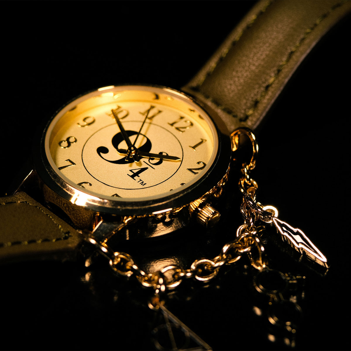 Product image Harry Potter - 9 3/4 Watch with Charms