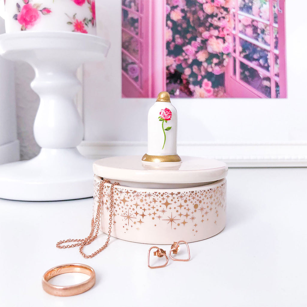 Product image Beauty and the Beast - Enchanted Rose Box