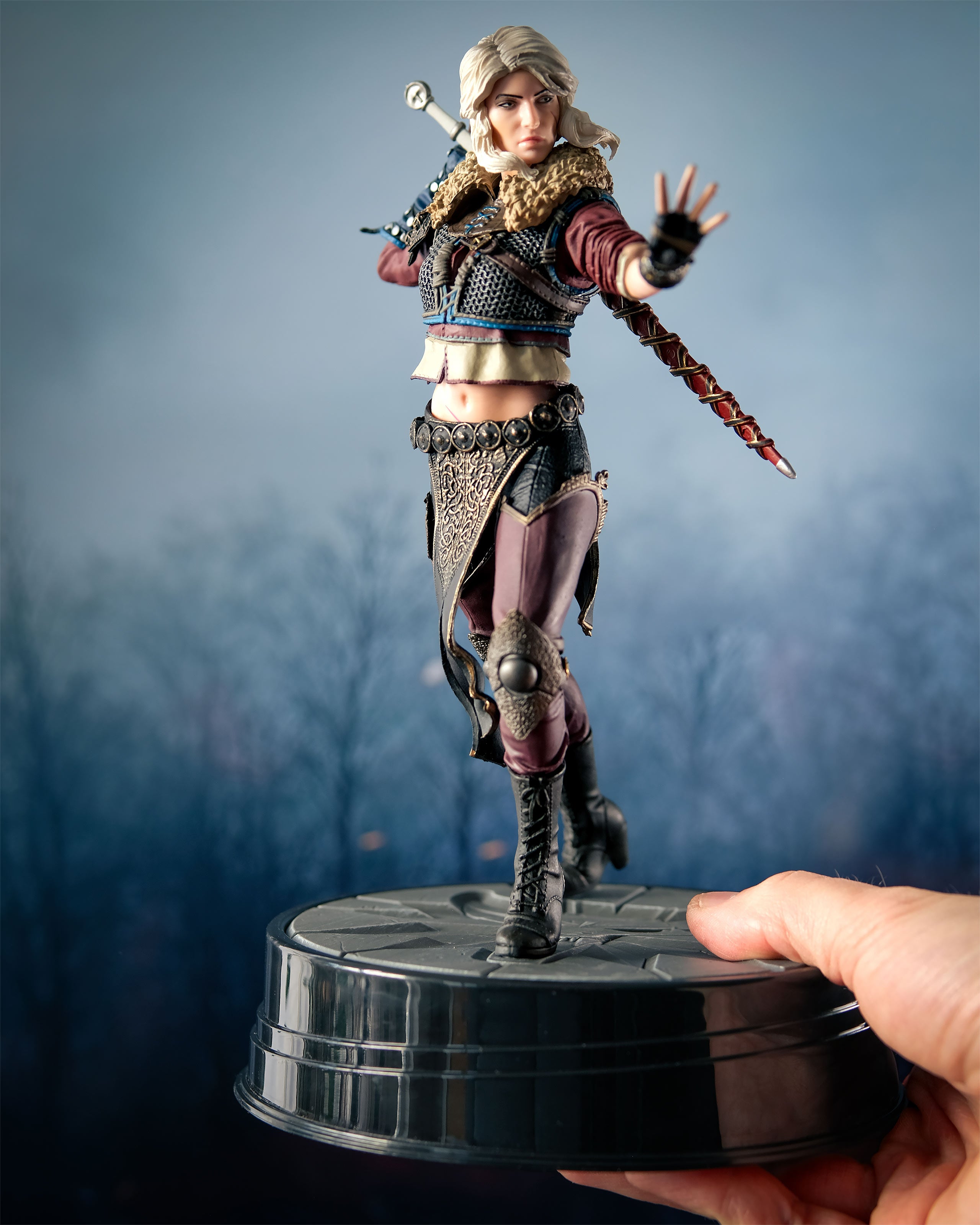 Product image Witcher - Ciri Series 2 Statue 24 cm
