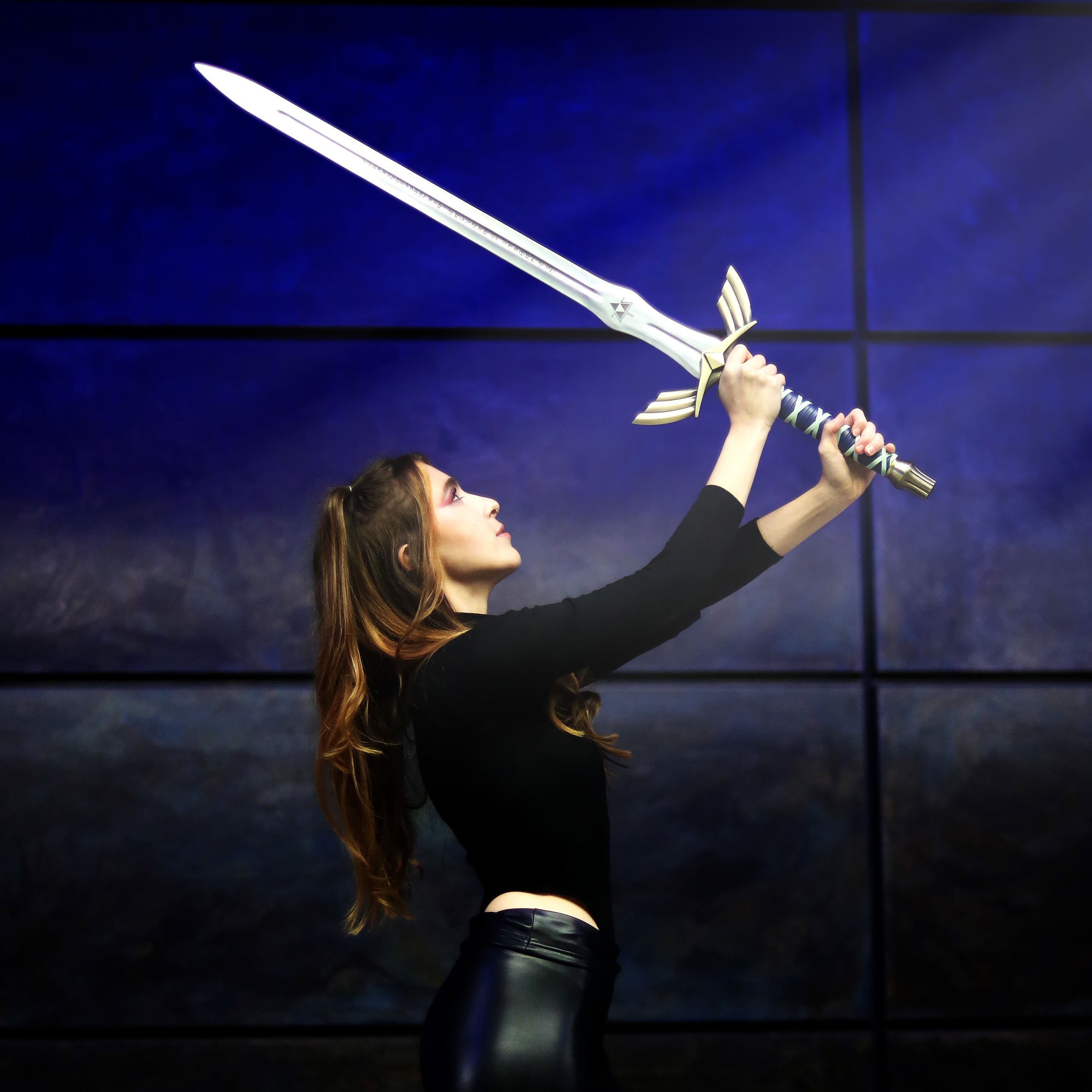Product image Master Sword Replica with Sheath for Zelda Fans
