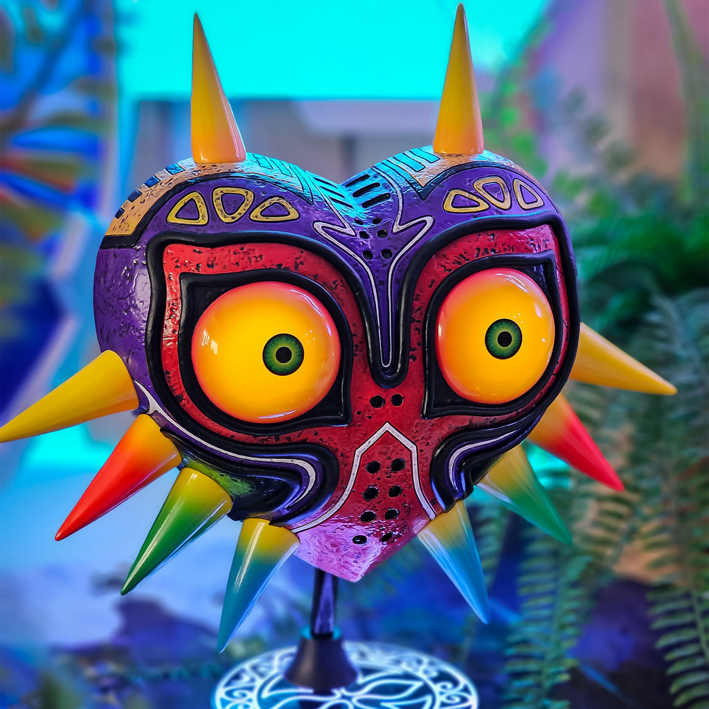 Product image Zelda - Majora's Mask Statue with Light