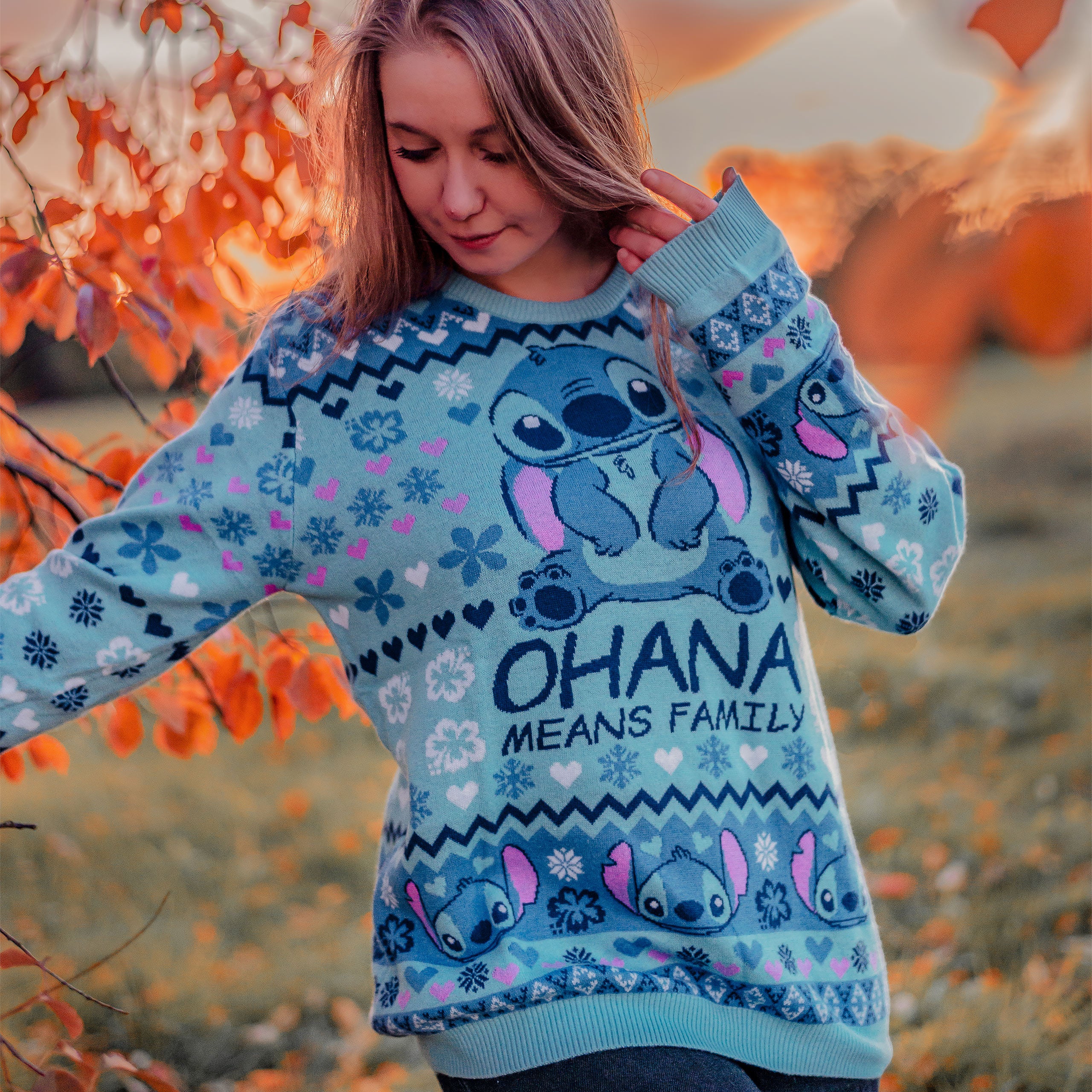 Product image Lilo & Stitch - Ohana Means Family Knitted Sweater