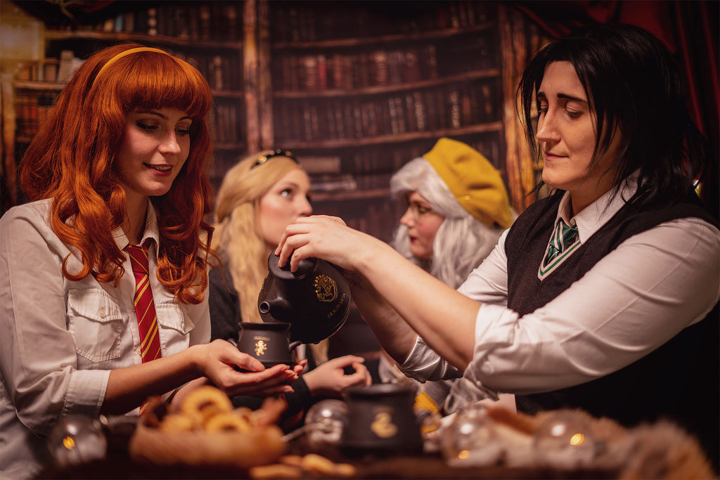 Product image Harry Potter - Hogwarts Crest Cauldron Tea Set