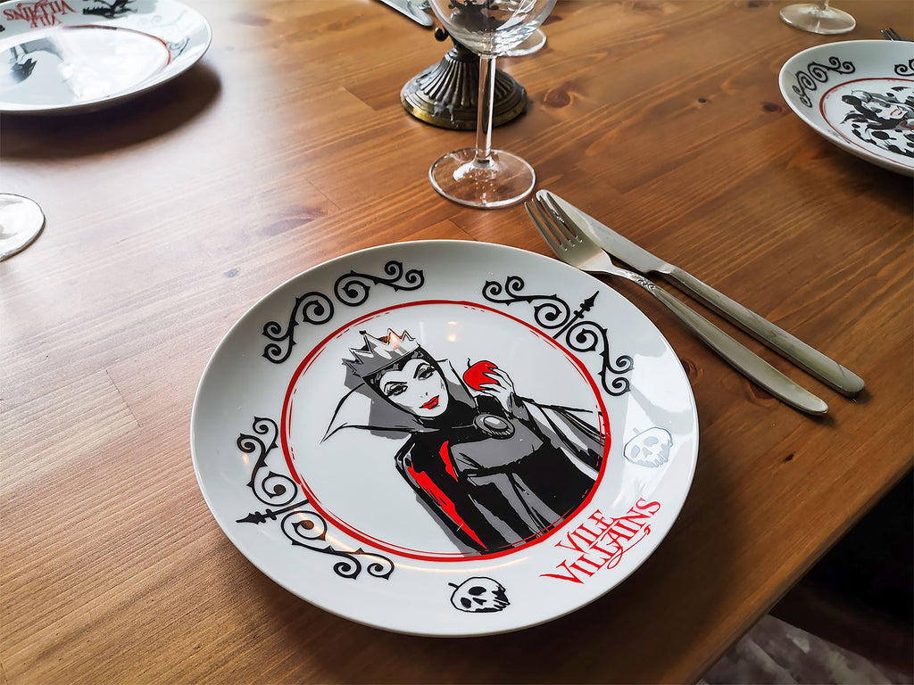 Product image Disney Villains Plate Set