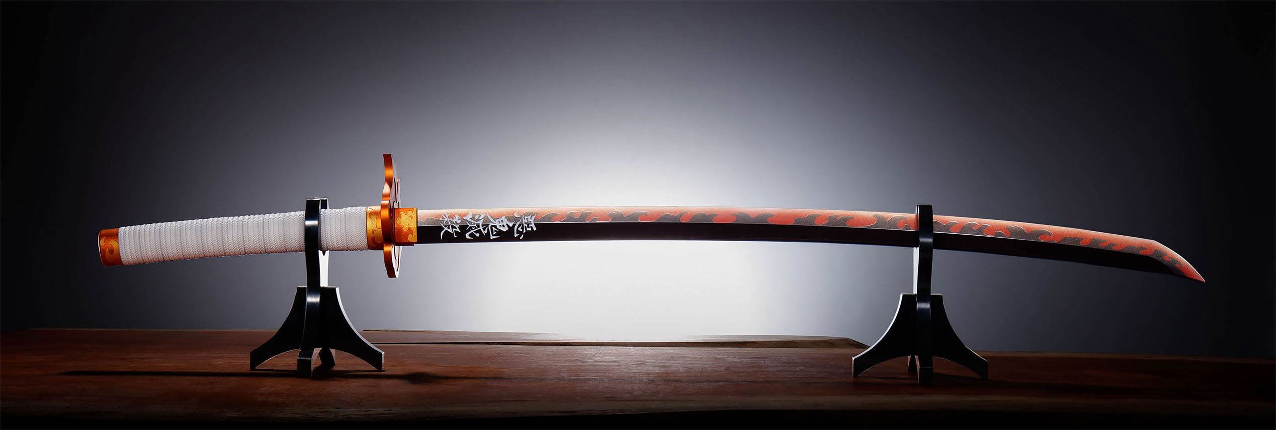 Product image Demon Slayer - Kyojuro Rengoku Nichirin Sword Replica