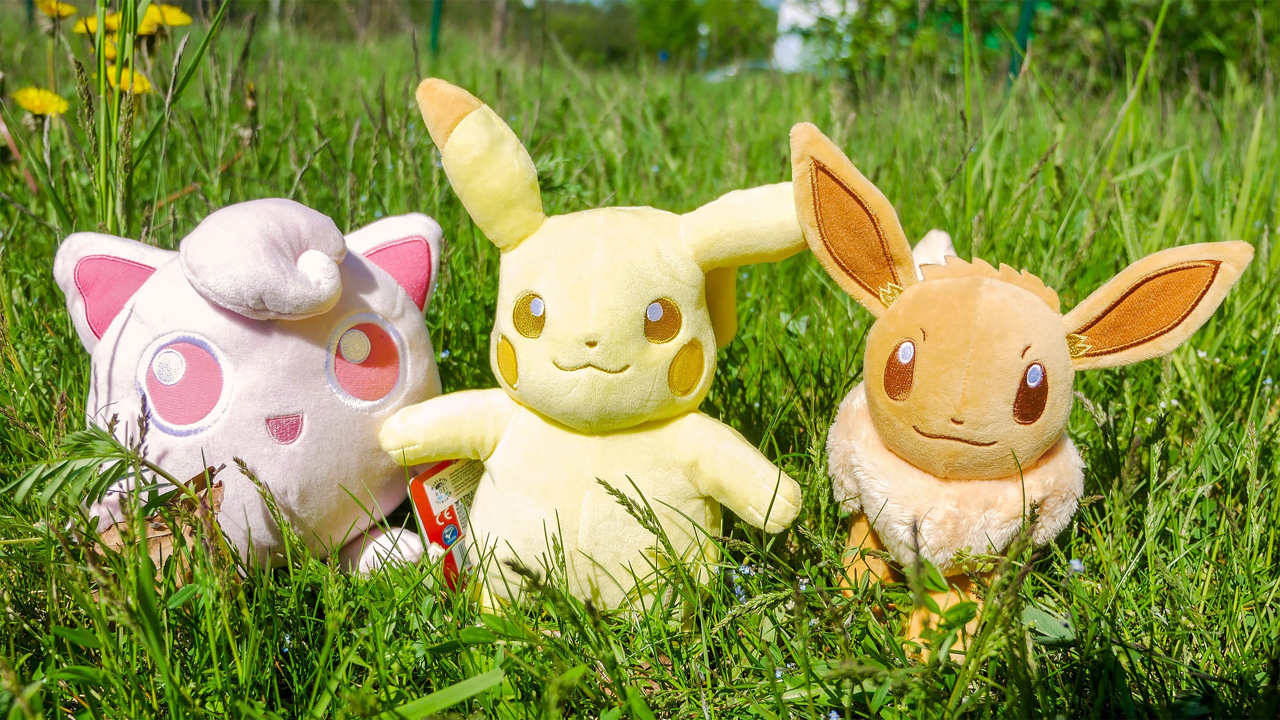 Product image Pokemon - Eevee Monochrome Plush Figure 22 cm