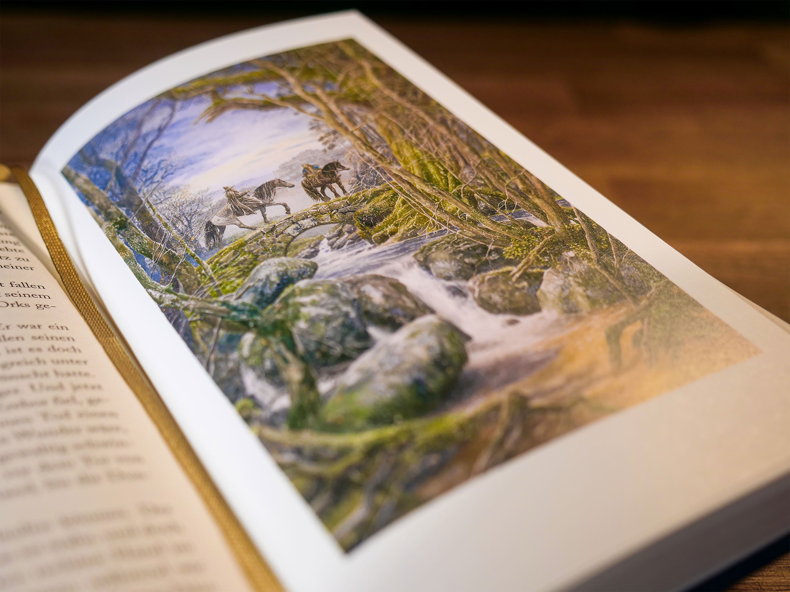 Product image News from Middle Earth - Illustrated Edition