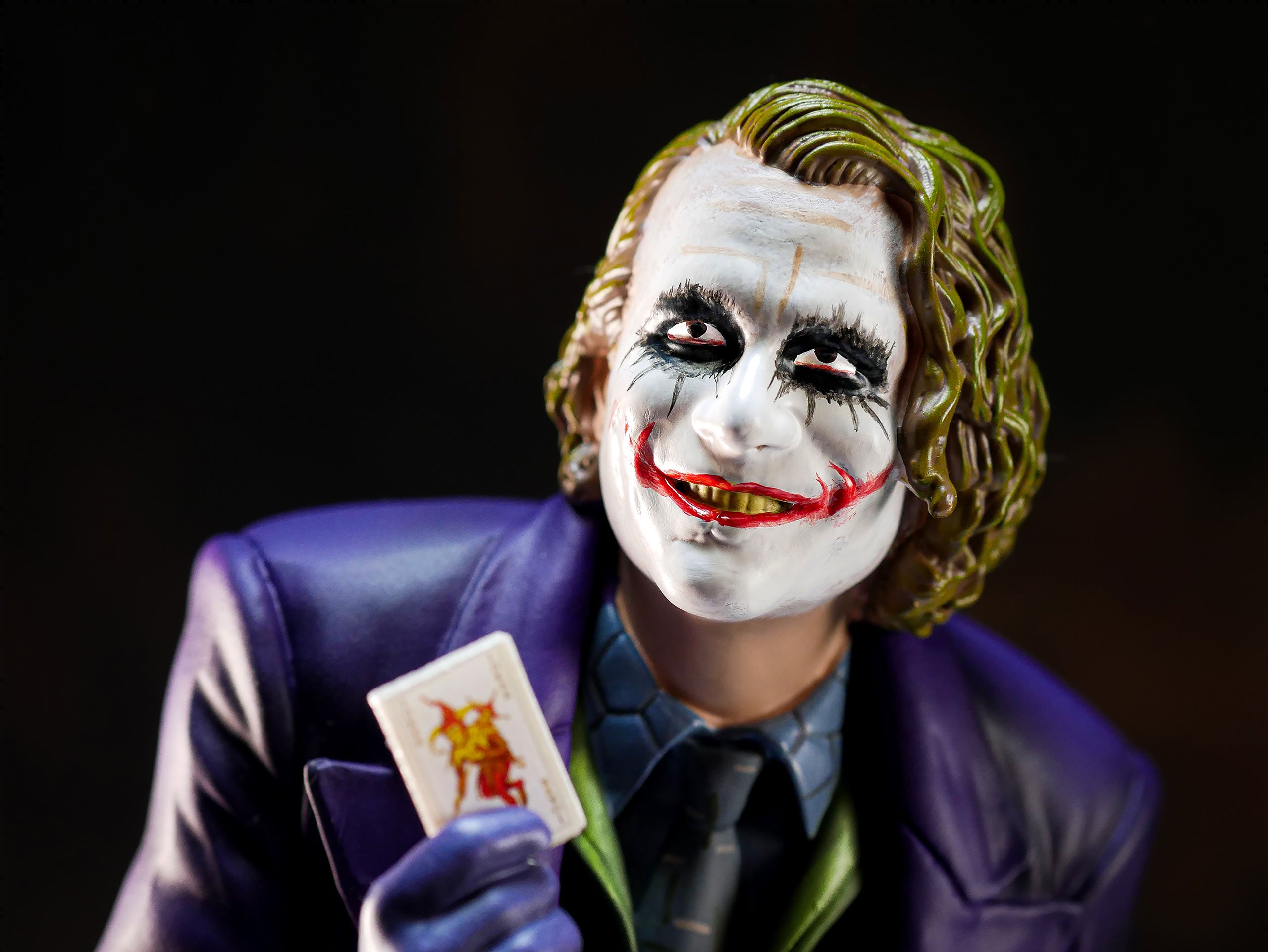 Product image Joker - Heath Ledger Mega Statue 1:6
