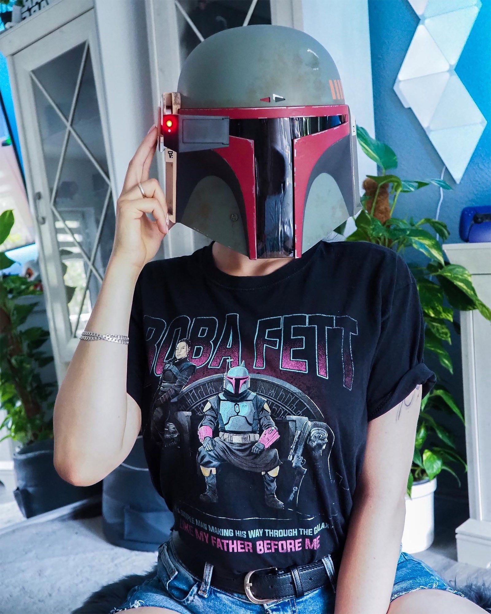 Product image Boba Fett Throne T-Shirt black - Star Wars Mandalorian