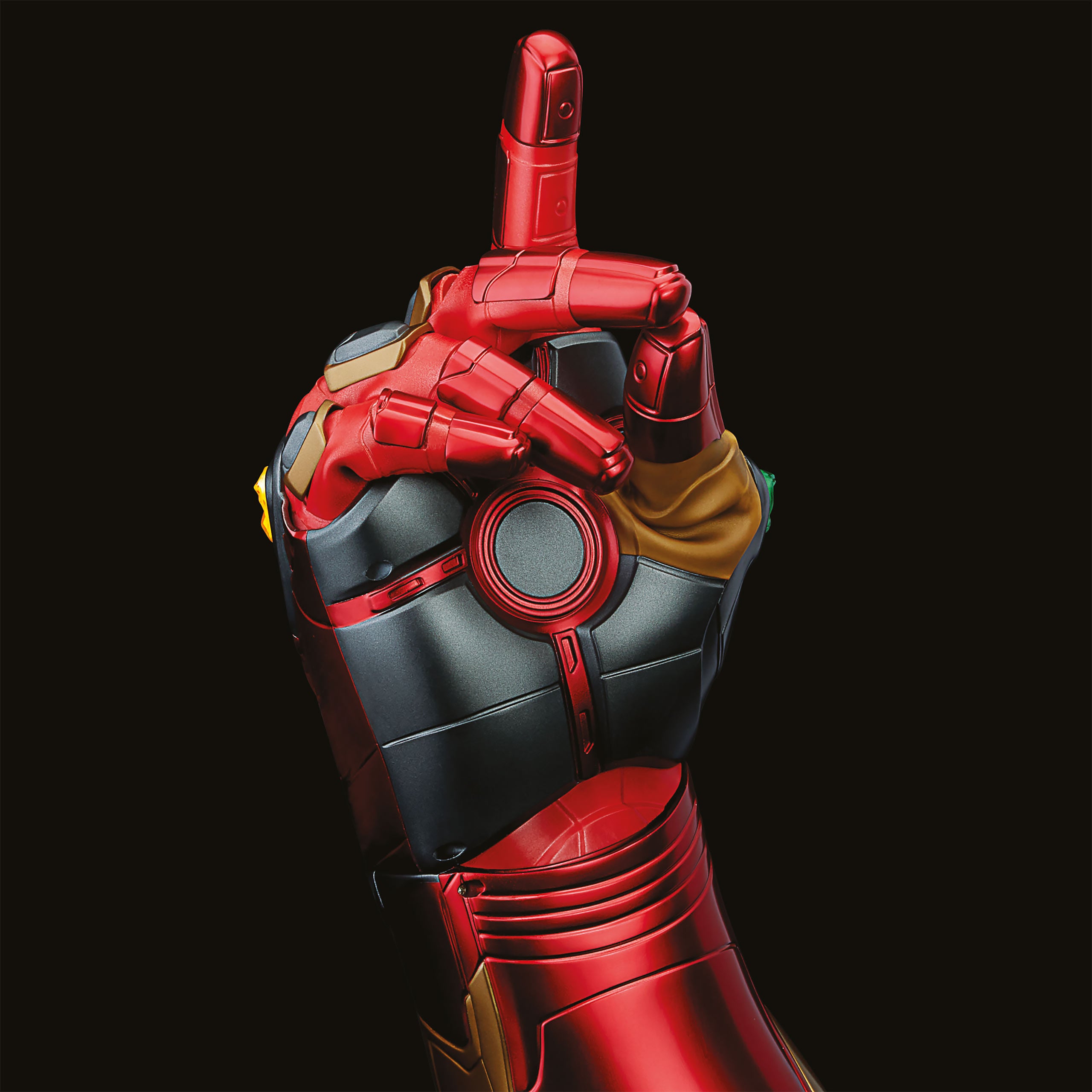 Product image Avengers - Iron Man Gauntlet with Light and Sound