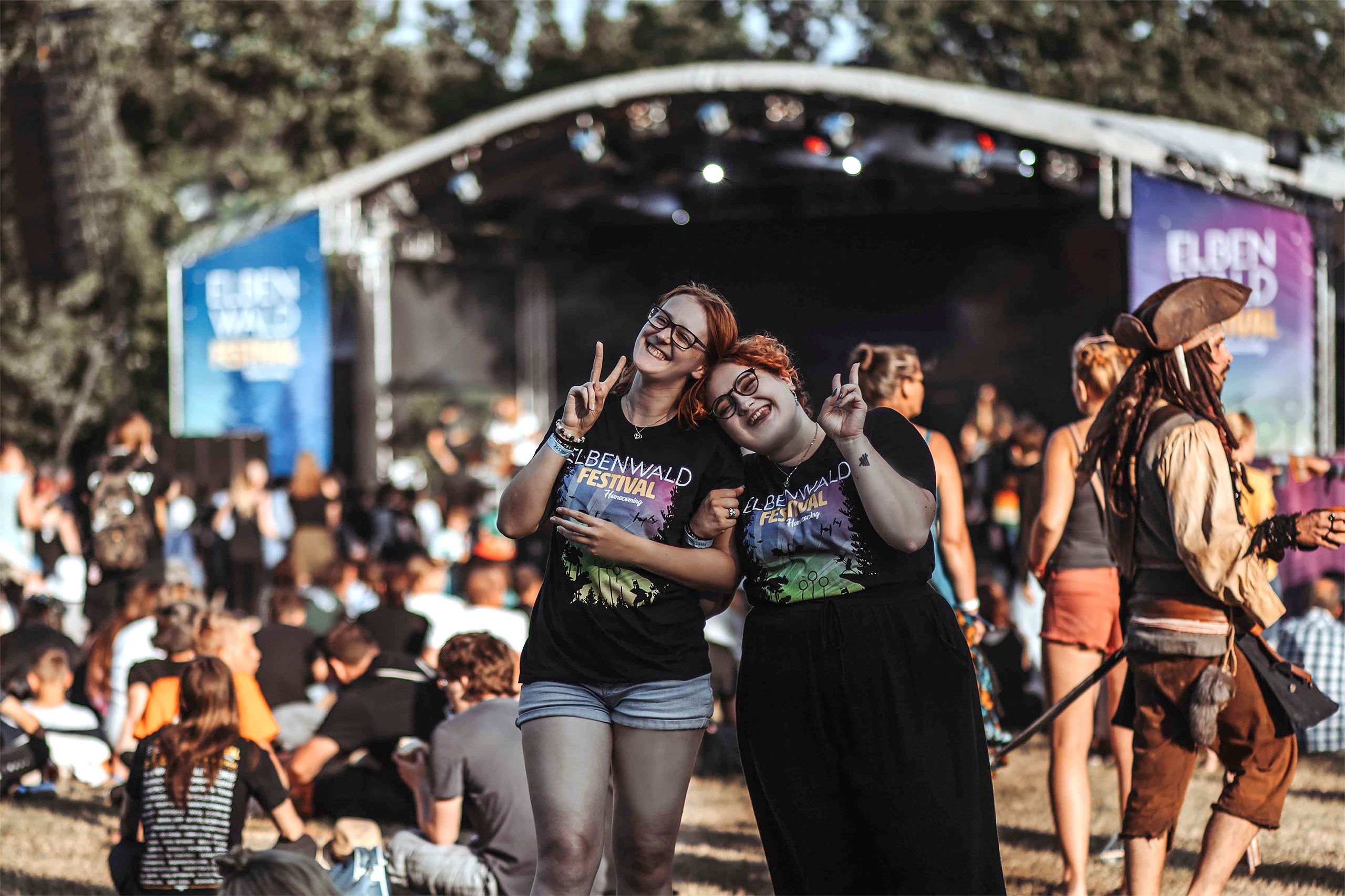 Product image Elbenwald Festival Homecoming T-Shirt black