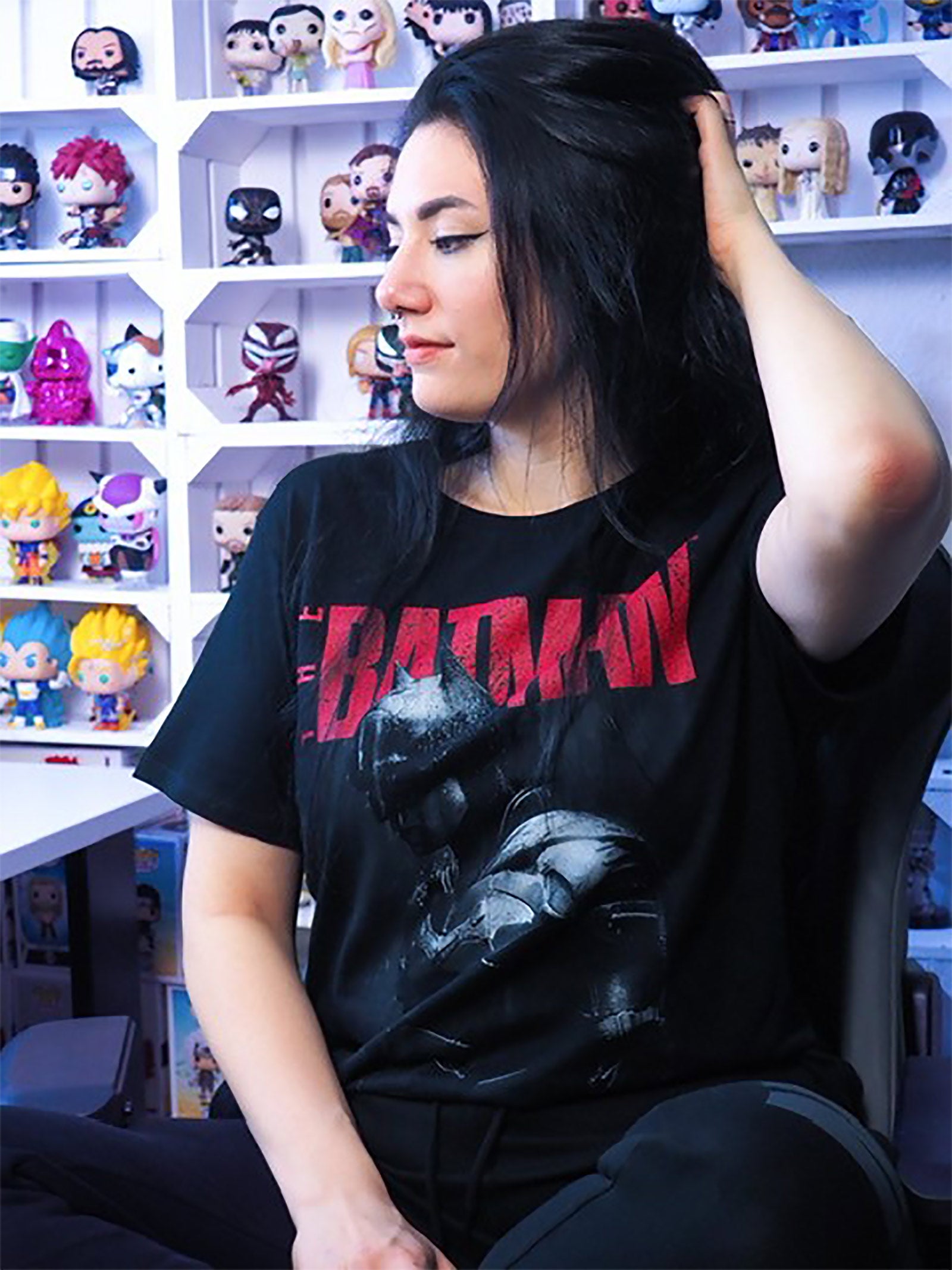 Product image The Batman - Standing In The Rain T-Shirt Black
