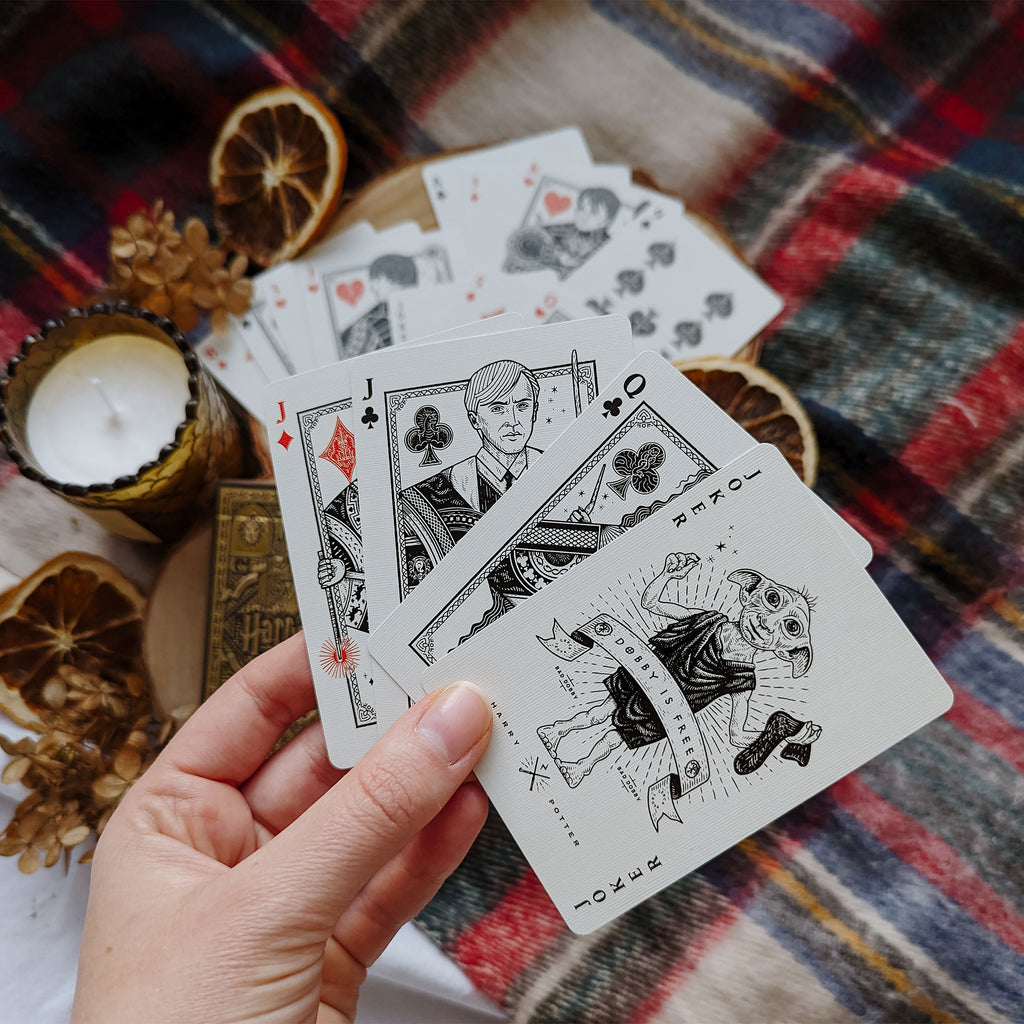 Product image Harry Potter - Hufflepuff Card Game Deluxe Edition