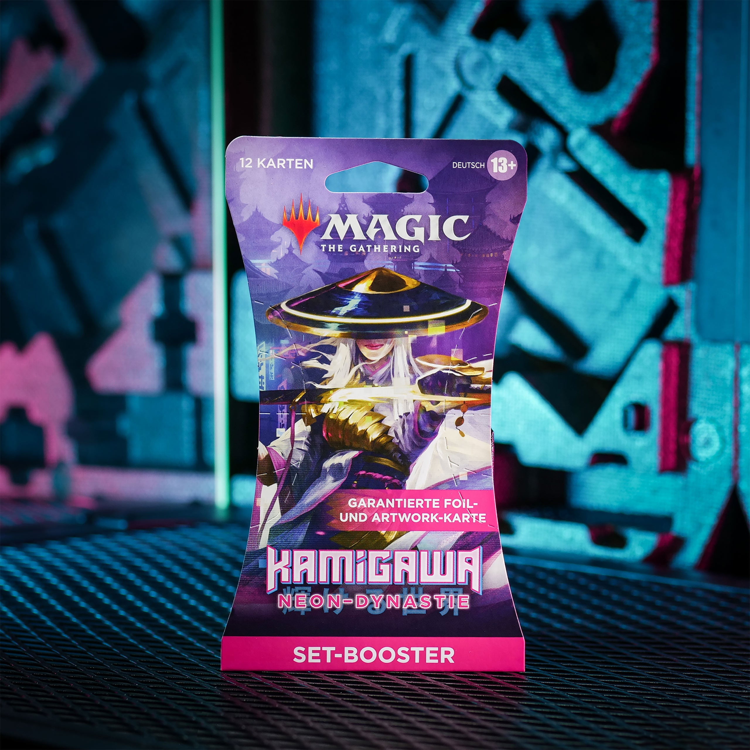 Product image Magic The Gathering - Kamigawa Neon Dynasty Set Booster