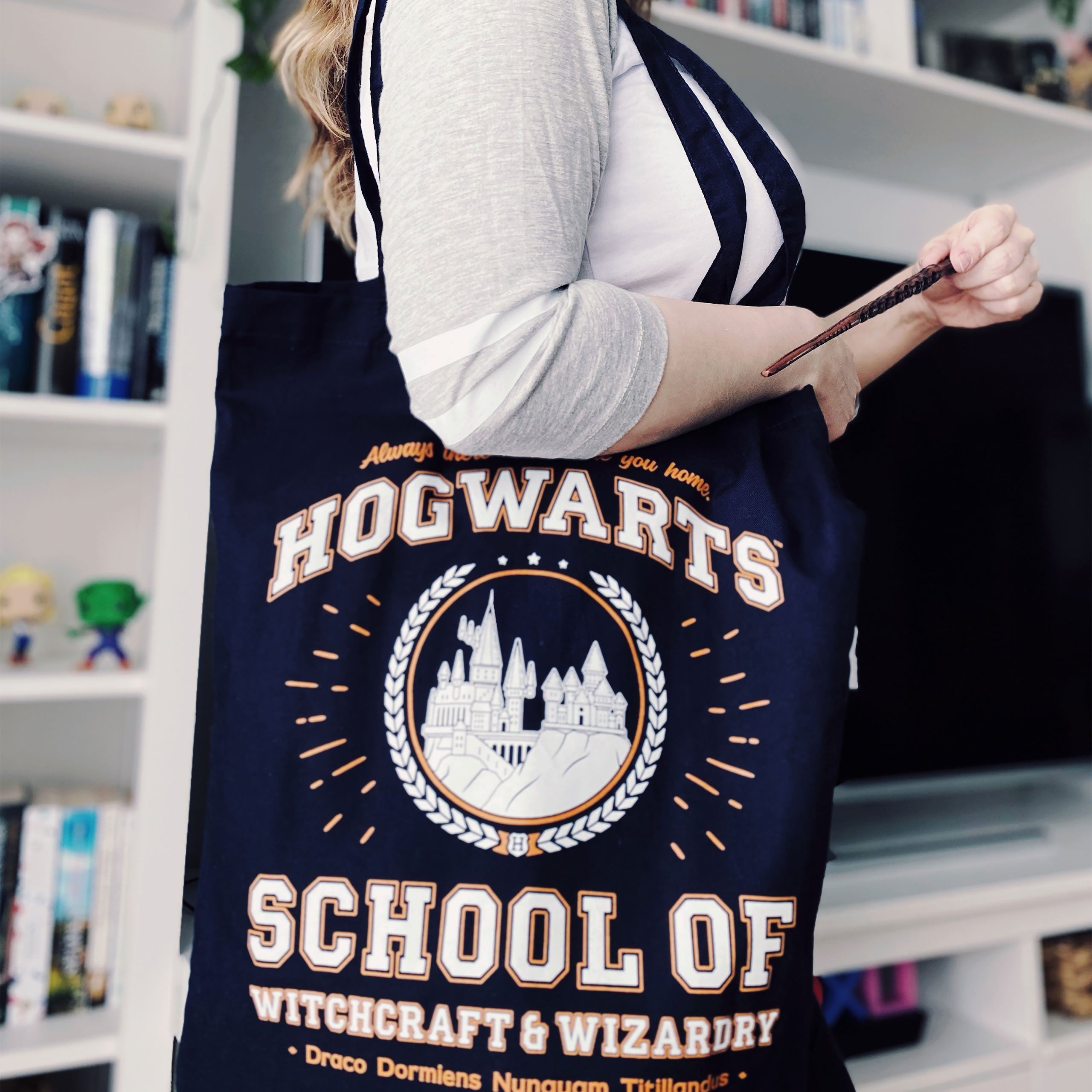 Product image Hogwarts School Jute Bag Blue - Harry Potter