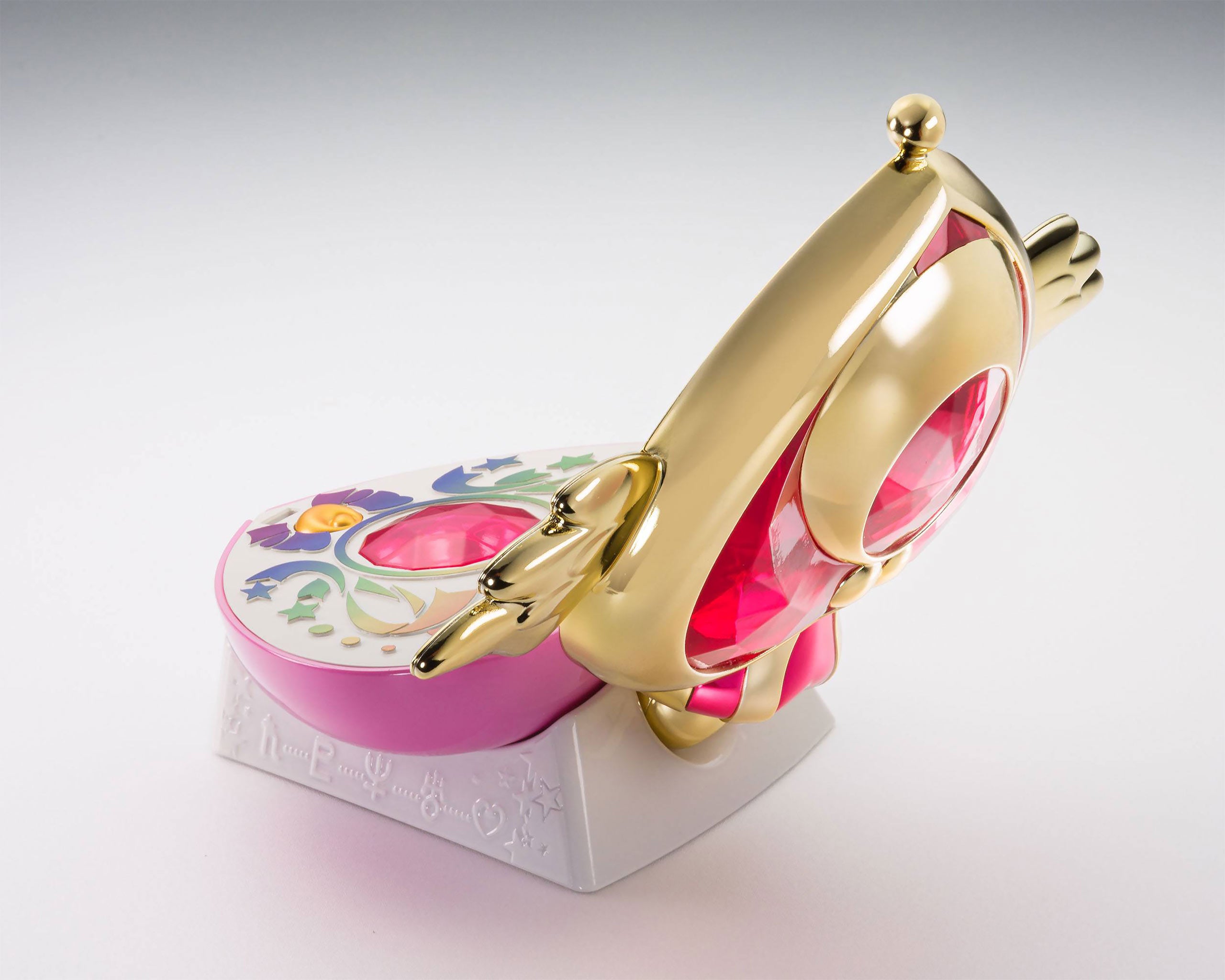 Product image Sailor Moon - Crisis Moon Compact Transformation Brooch with Light and Sound Effects