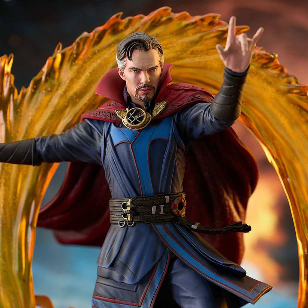 Product image Doctor Strange in the Multiverse of Madness Diorama