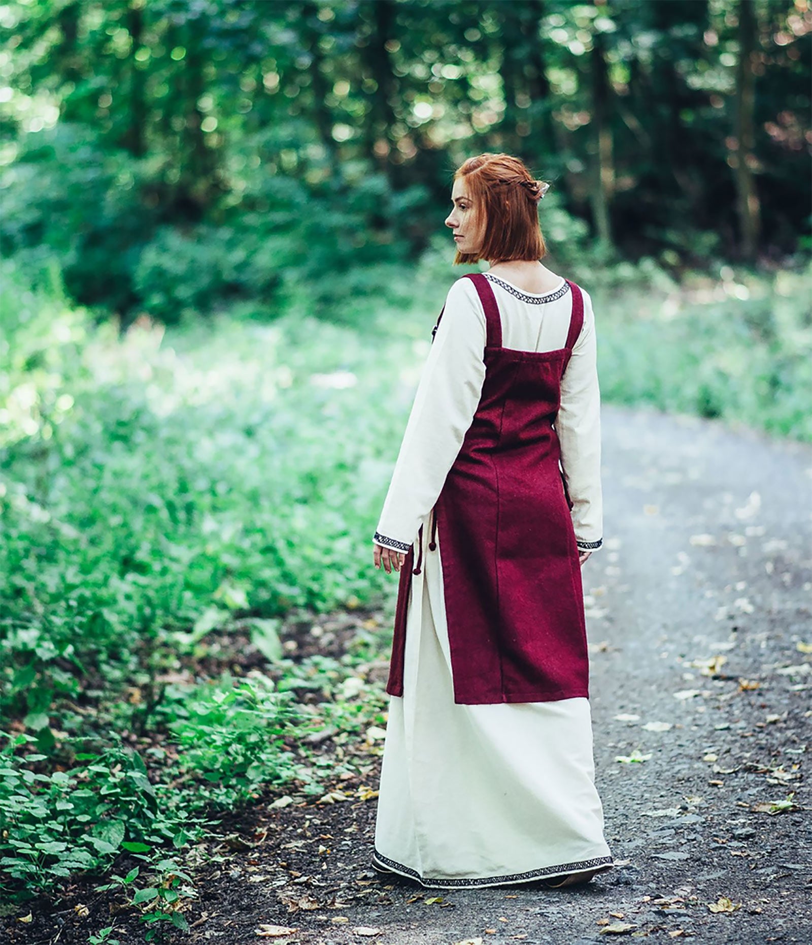 Product image Medieval overdress Aila red