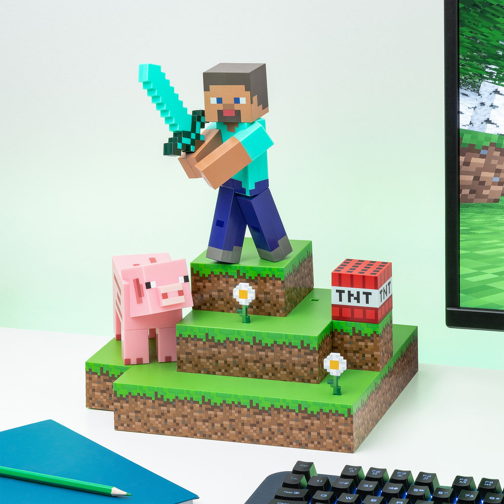 Product image Minecraft - Steve Diorama Table Lamp