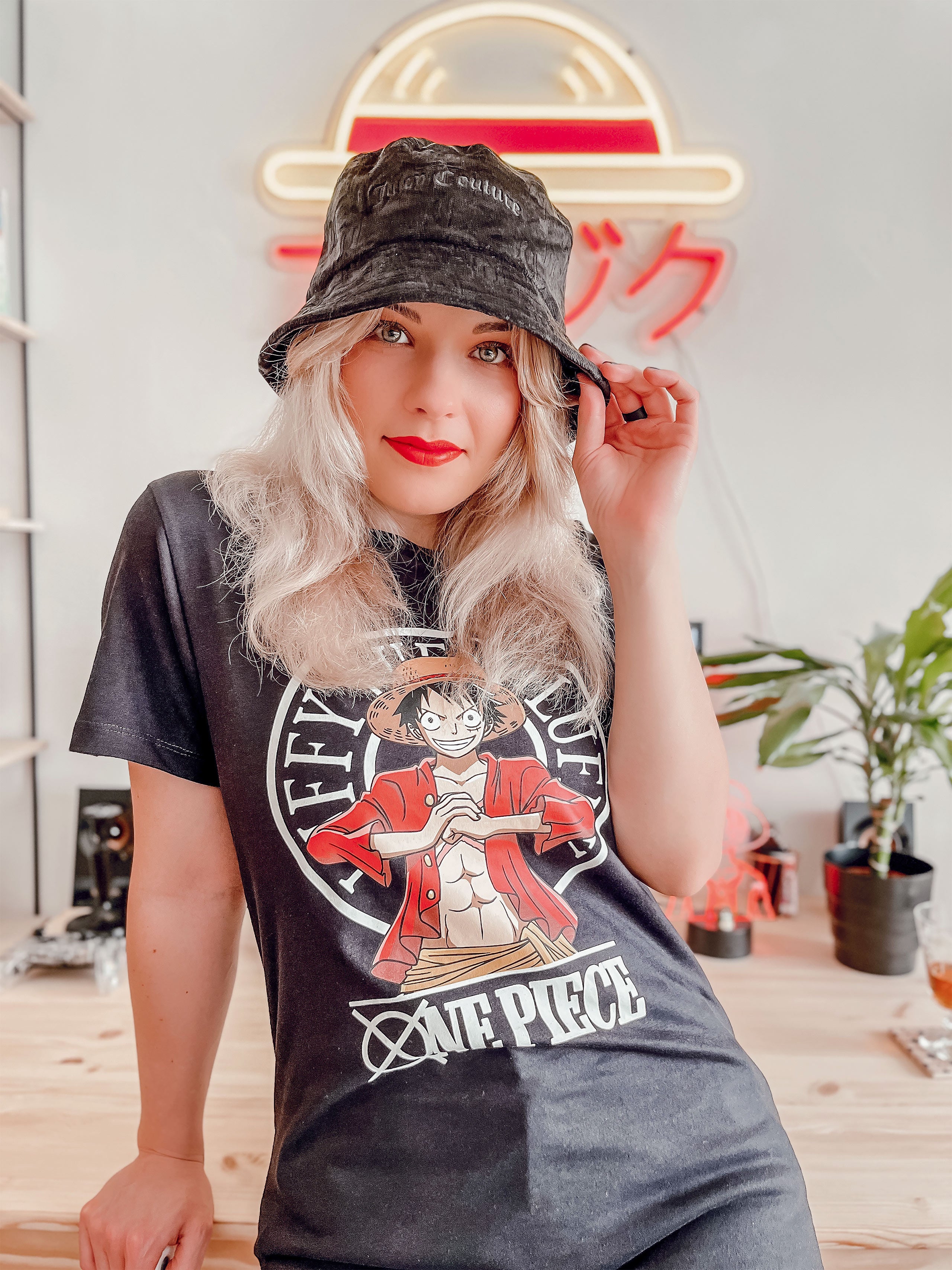 Product image One Piece - Monkey D. Luffy T-Shirt Black
