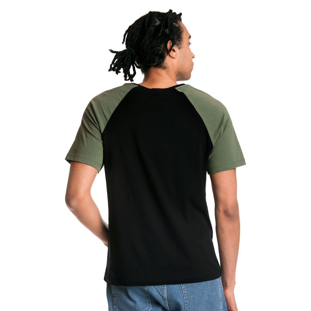 Product image One Piece - Roronoa Zoro T-Shirt black-green