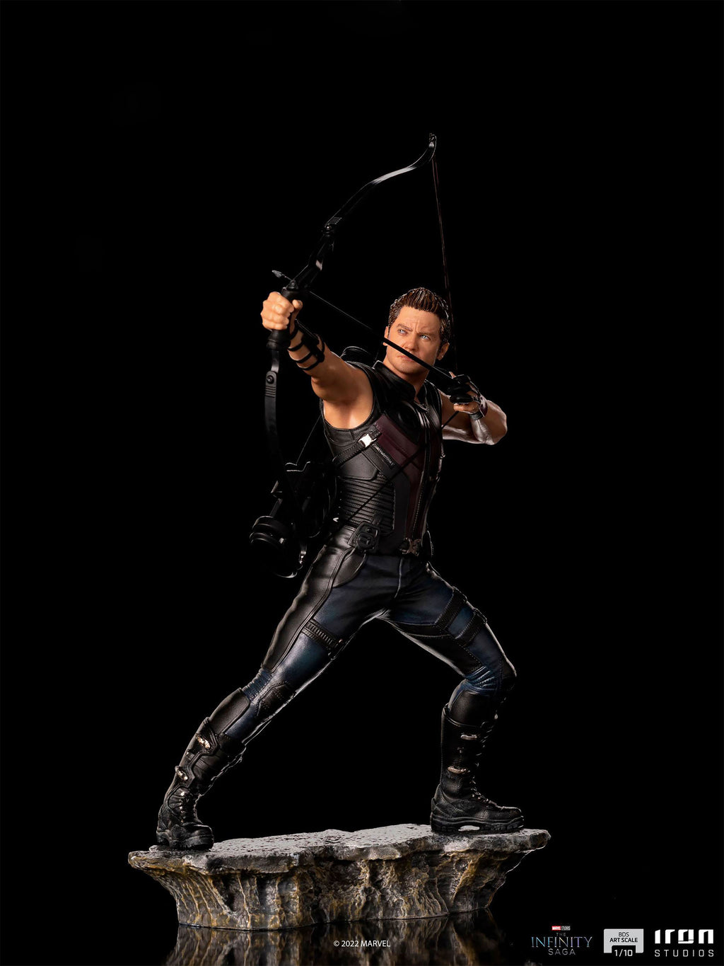 Product image Hawkeye - The Infinity Saga BDS Art Scale Deluxe Statue