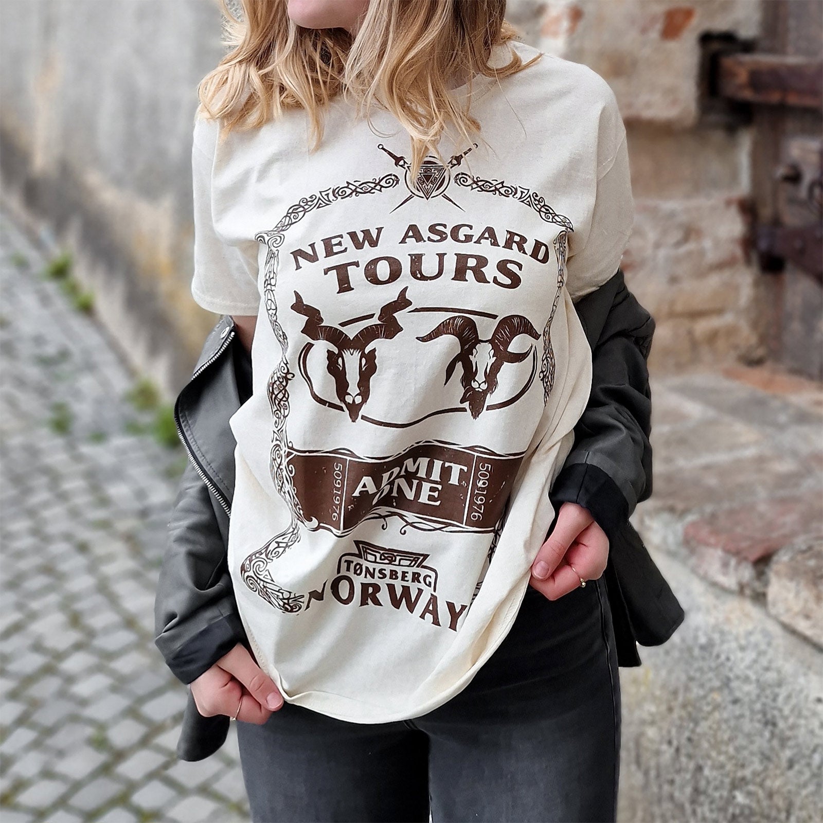 Product image Thor Love & Thunder - New Asgard Tours T-Shirt