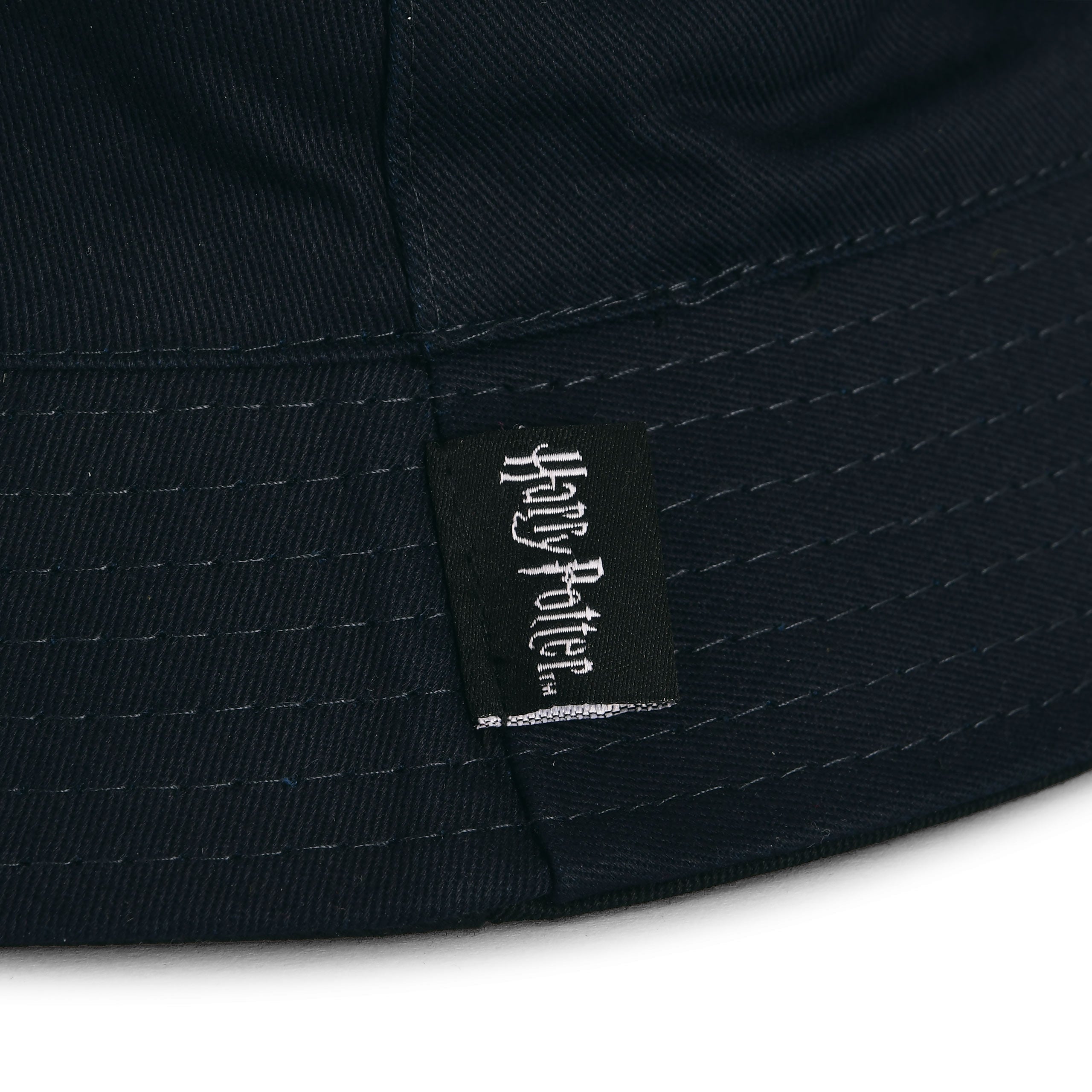 Product image Ravenclaw Crest Hat with Reversible Motif - Harry Potter