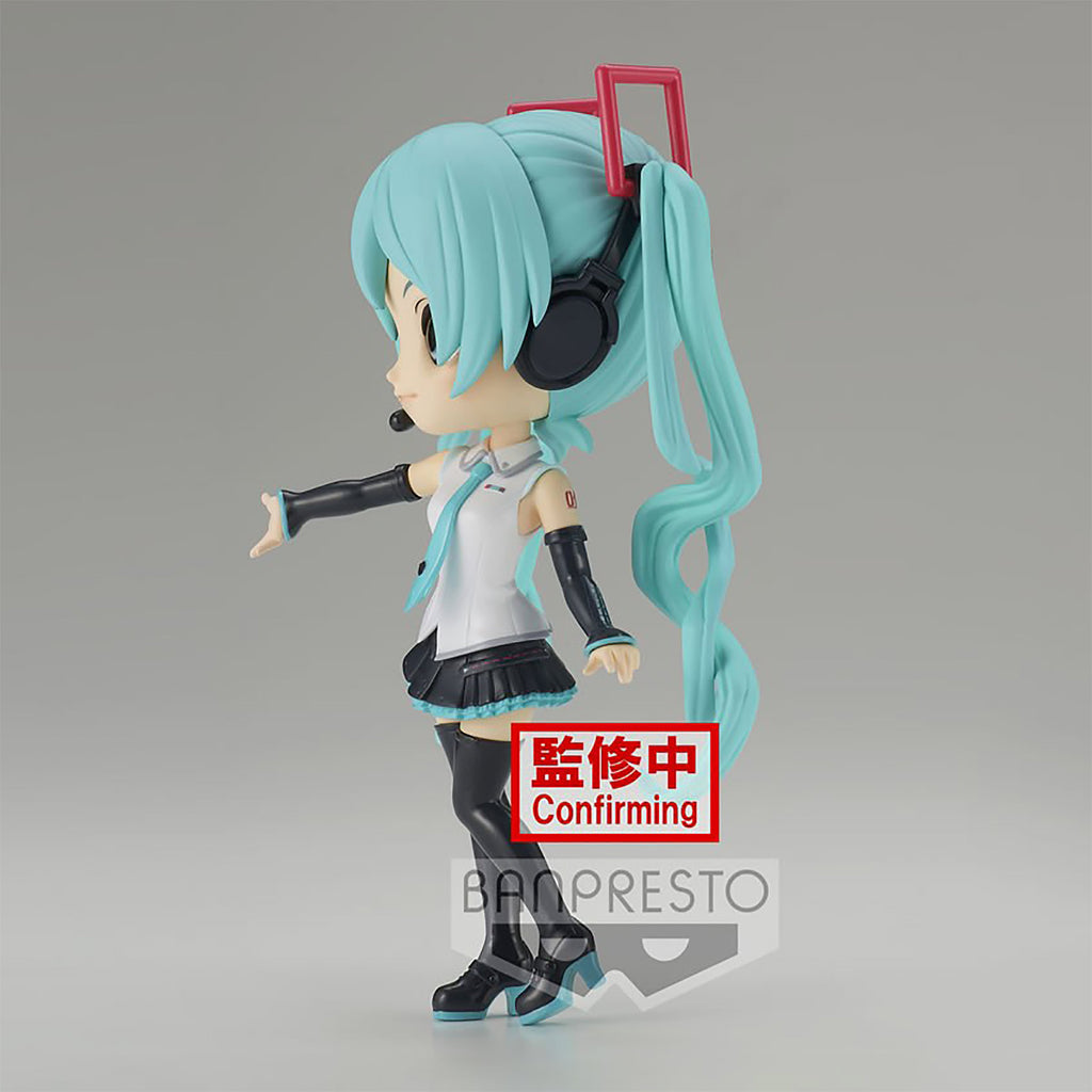 Product image Hatsune Miku - V4x Q Posket Figure