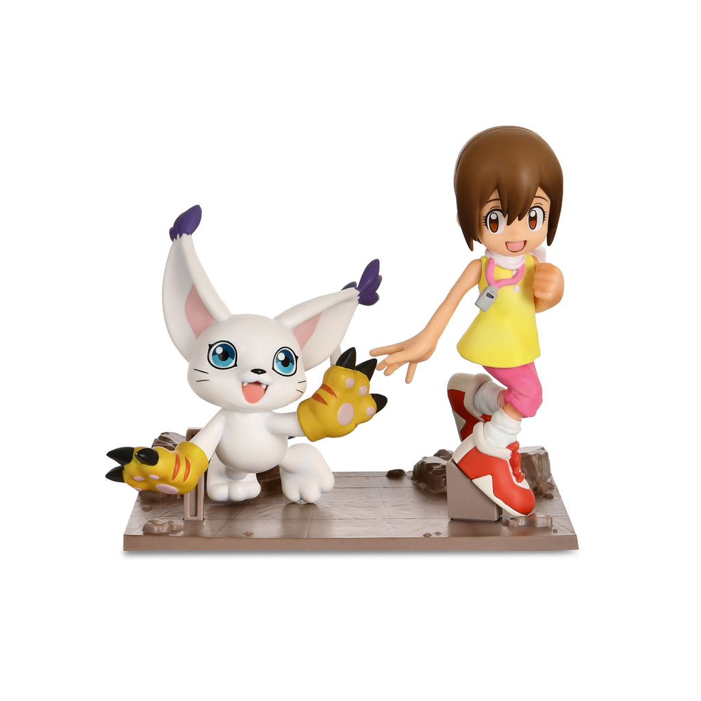 Product image Digimon Adventure - Gatomon & Kari Figure Set