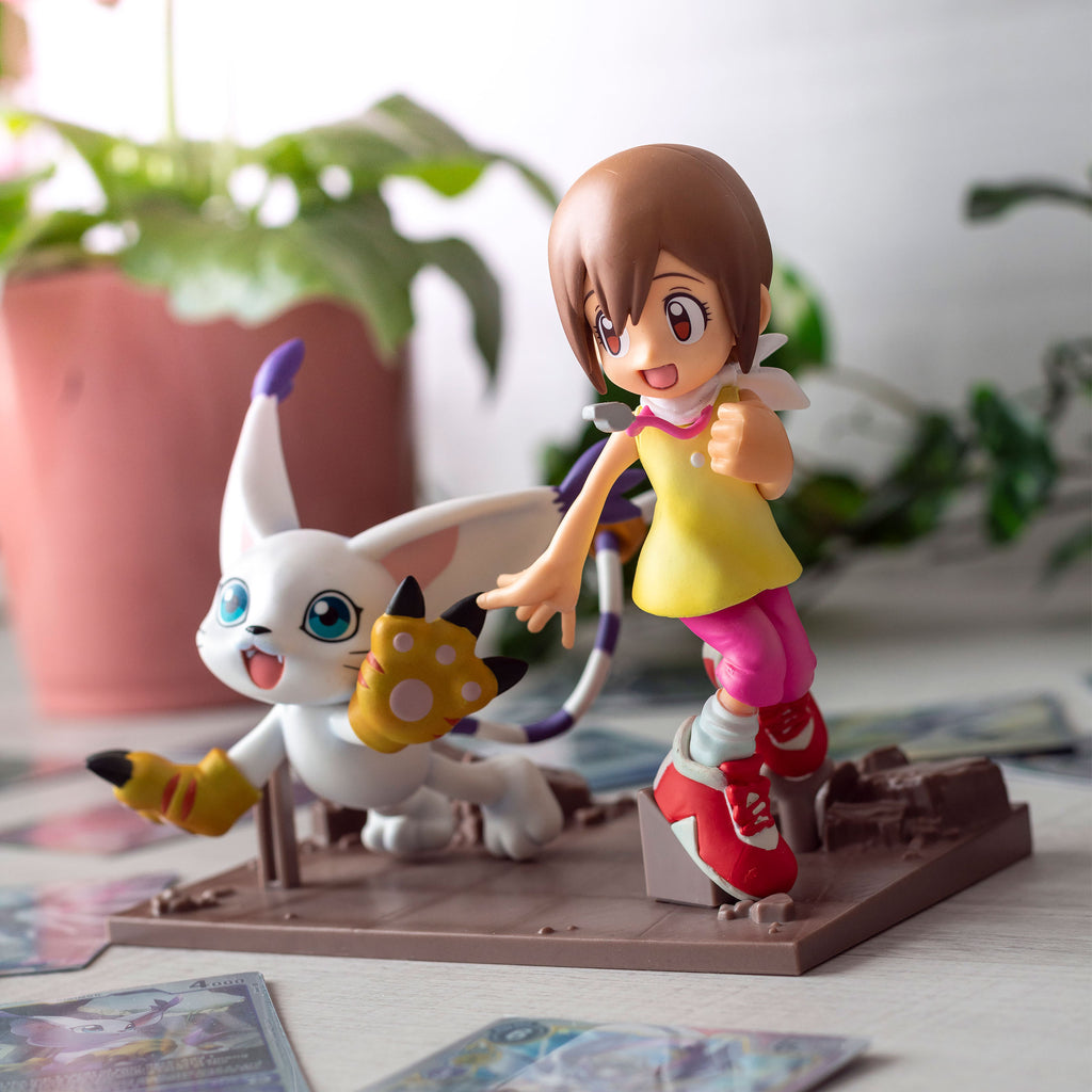 Product image Digimon Adventure - Gatomon & Kari Figure Set
