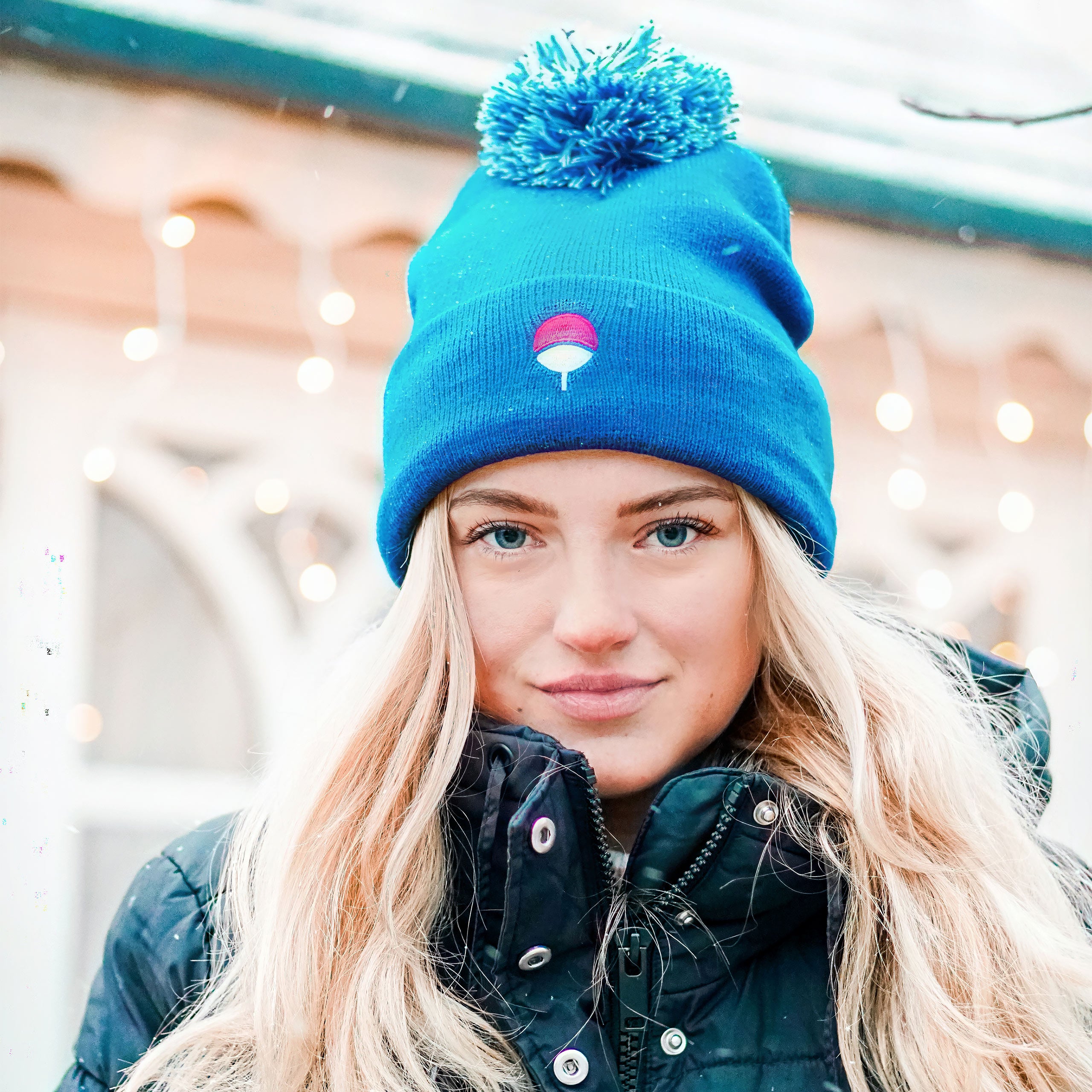 Product image Naruto - Uchiha Crest Beanie with Pom Pom