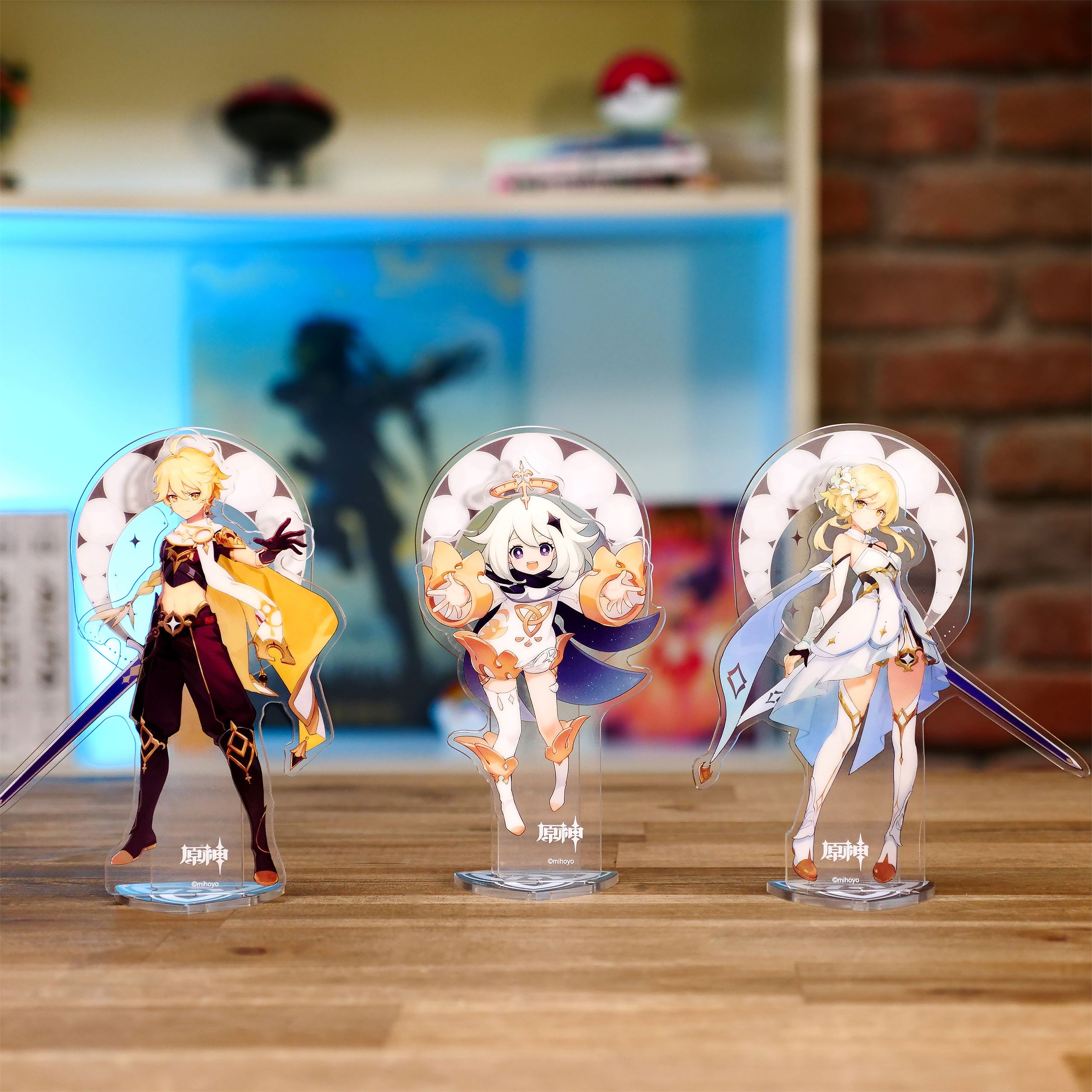 Product image Genshin Impact - Traveler Lumine Acrylic Figure