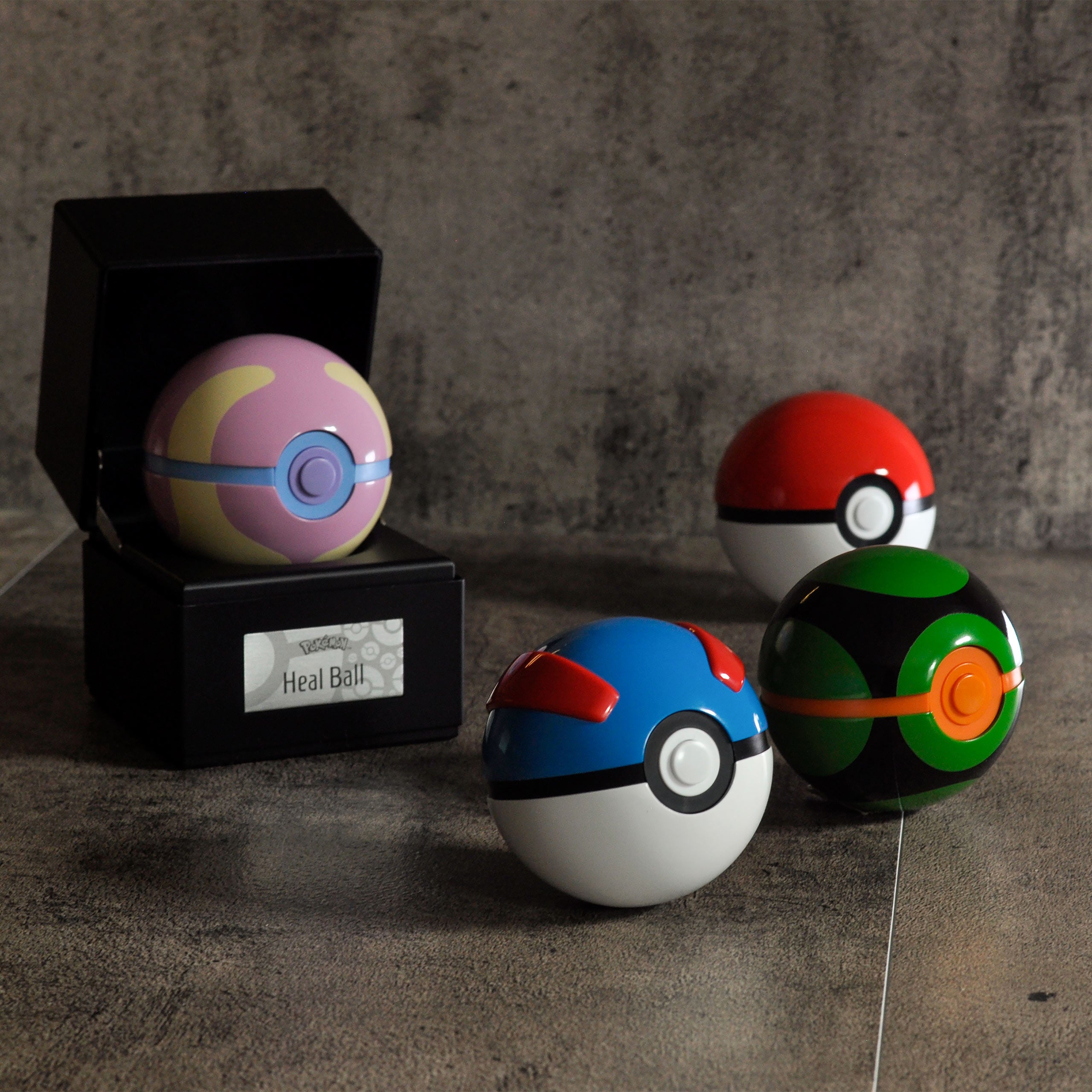 Product image Pokemon - Dusk Ball Replica with Light