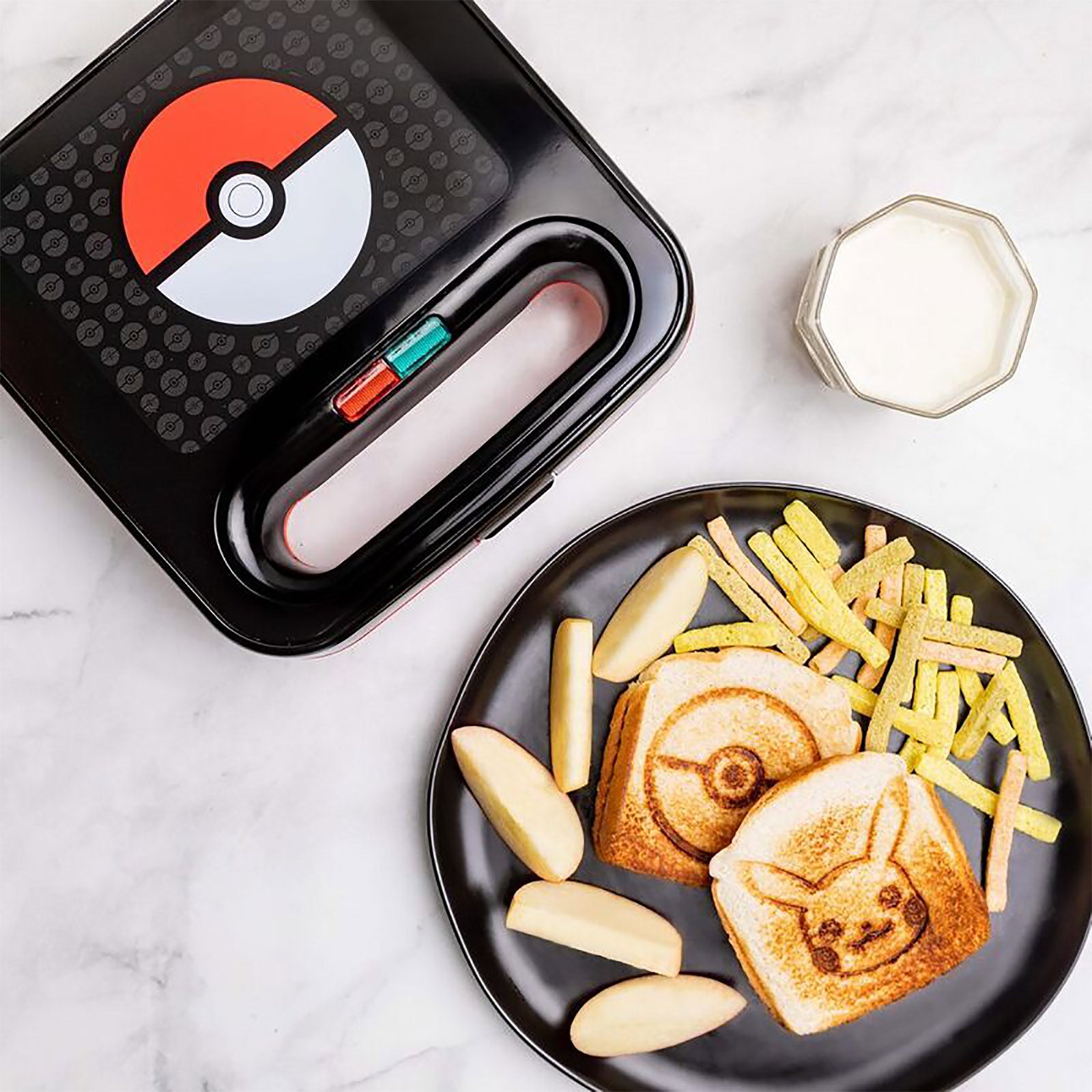 Product image Pokemon - Pikachu and Pokeball Sandwich Maker