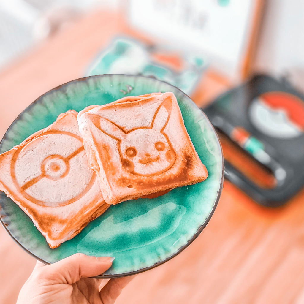 Product image Pokemon - Pikachu and Pokeball Sandwich Maker