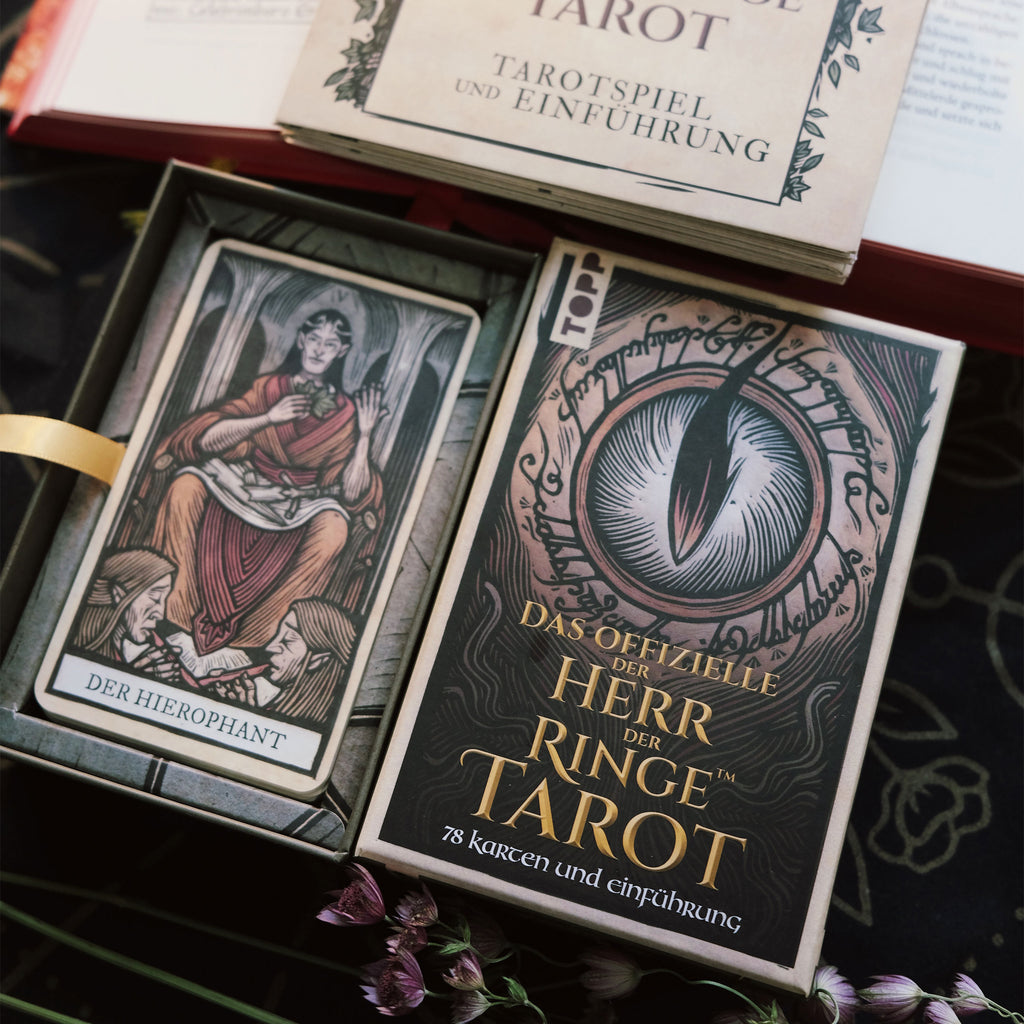 Product image The Lord of the Rings Tarot - Card Game