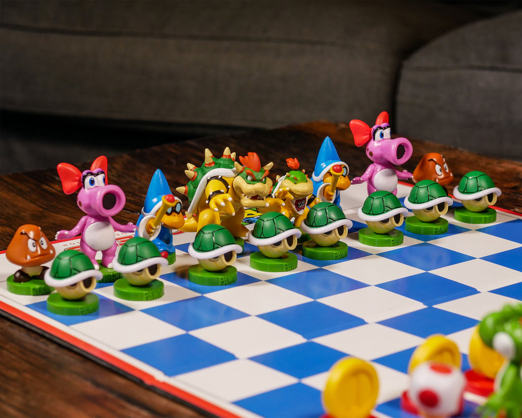 Product image Super Mario - Collector's Edition Chess Set
