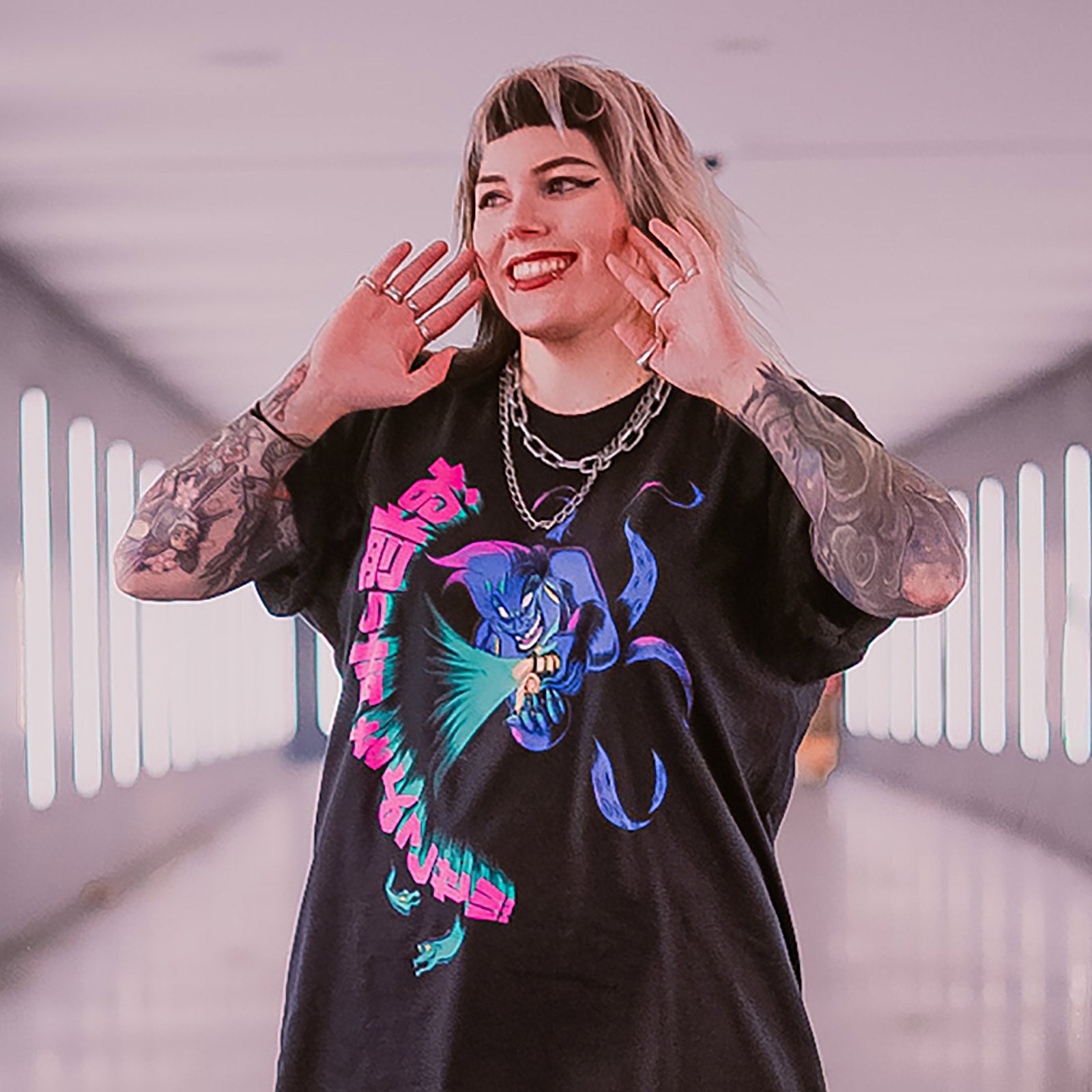 Product image Disney - Japanese Ursula T-Shirt black