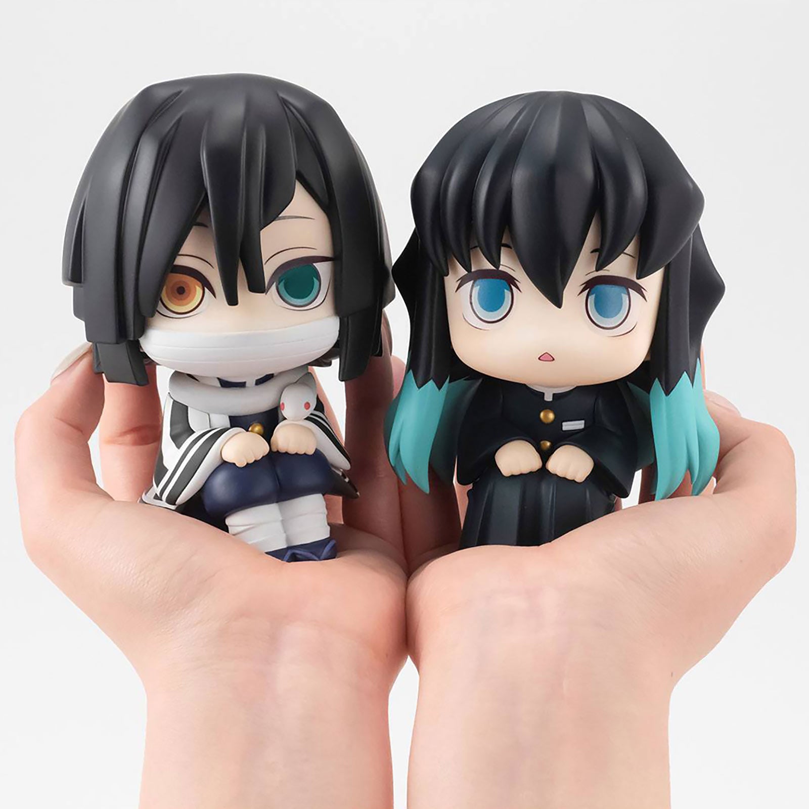 Product image Demon Slayer - Obanai Look Up Figure
